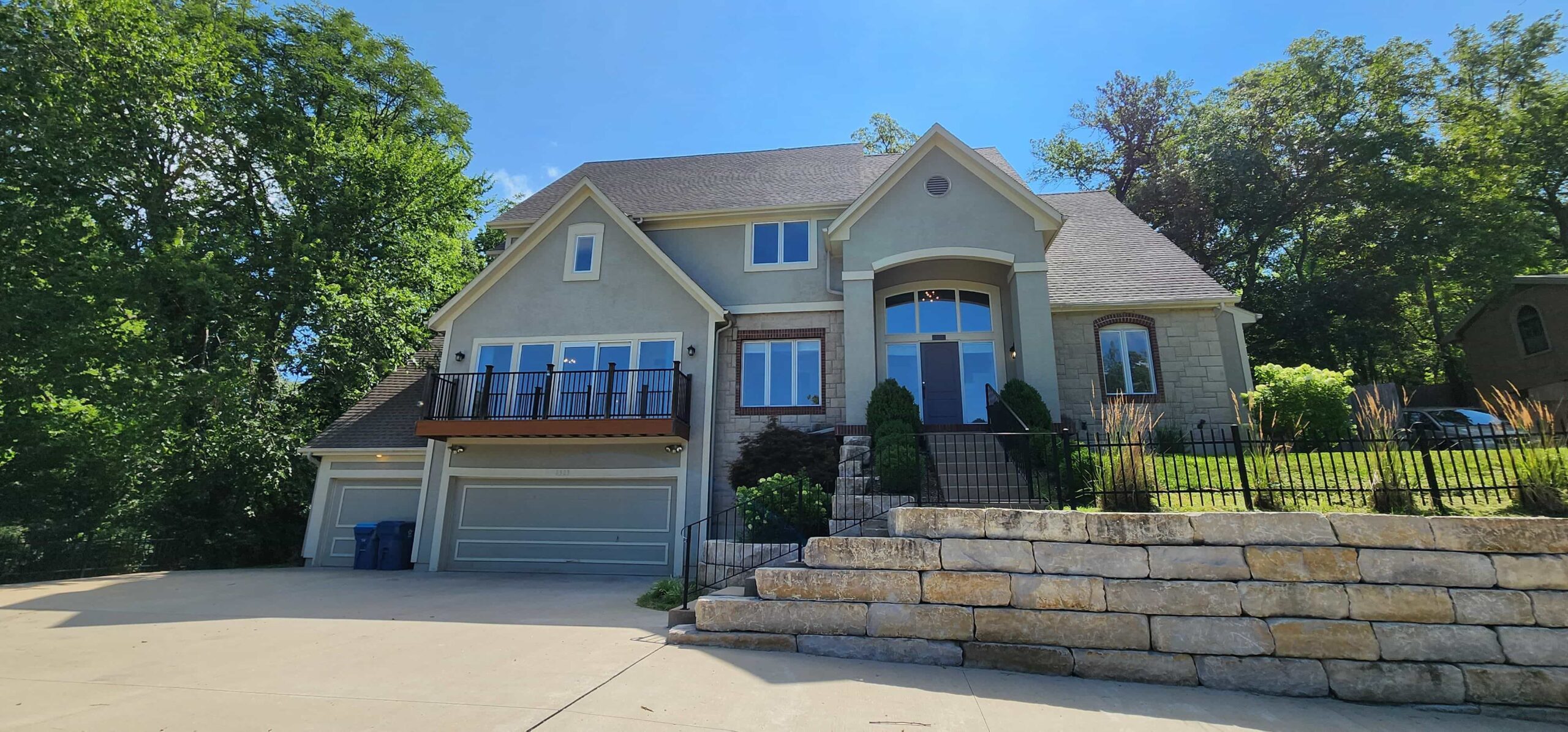 Online Auction Single Family Home, 8309 NW Forest Dr, Weatherby Lake