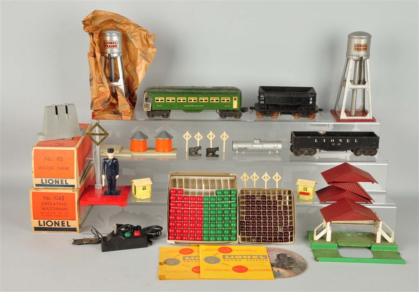 Lot Detail LARGE GROUPING OF LIONEL TRAINS & ACCESSORIES.