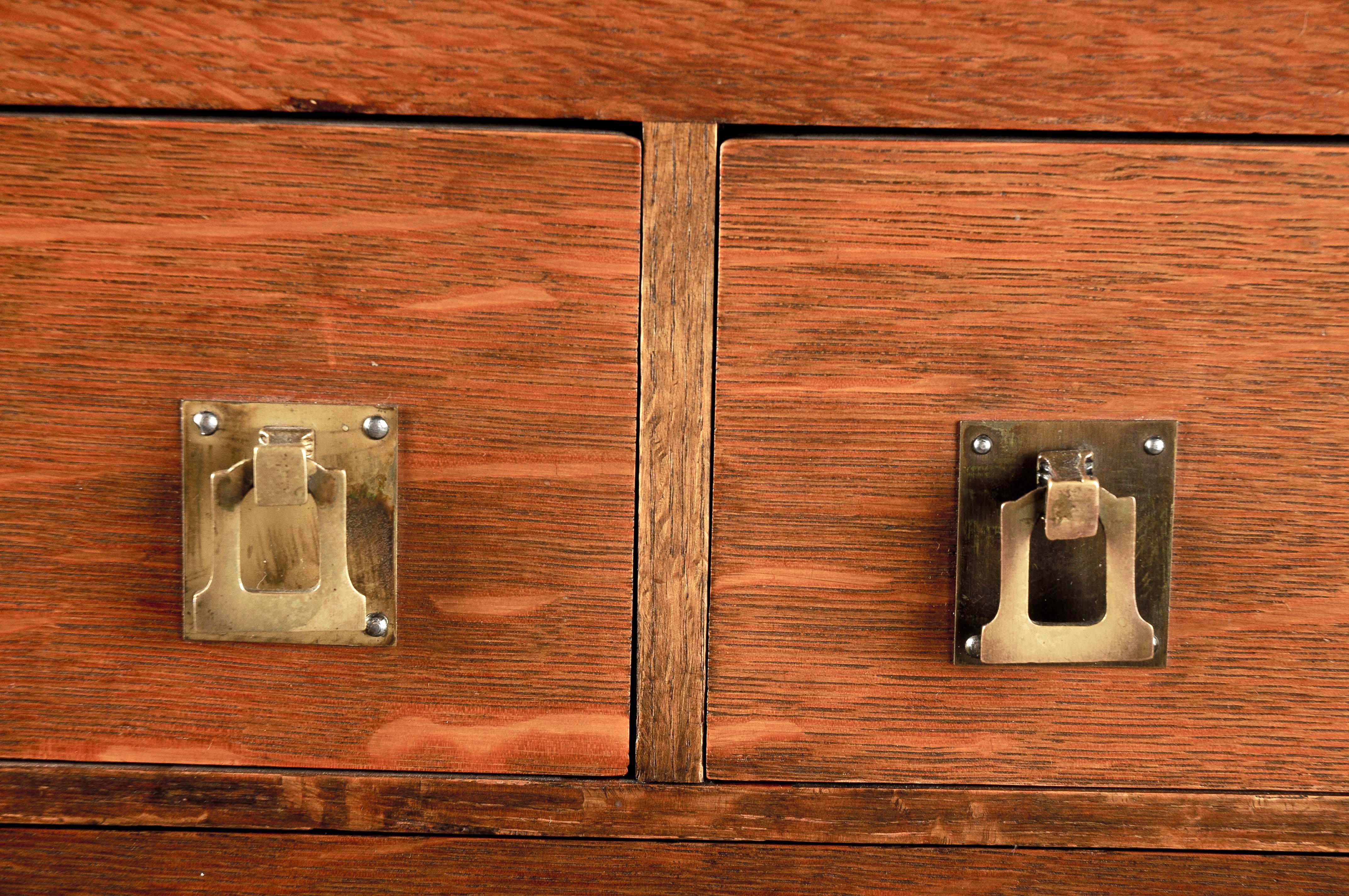 Lot Detail LUCE FURNITURE CO. GRAND RAPIDS DRESSER WITH MIRROR.