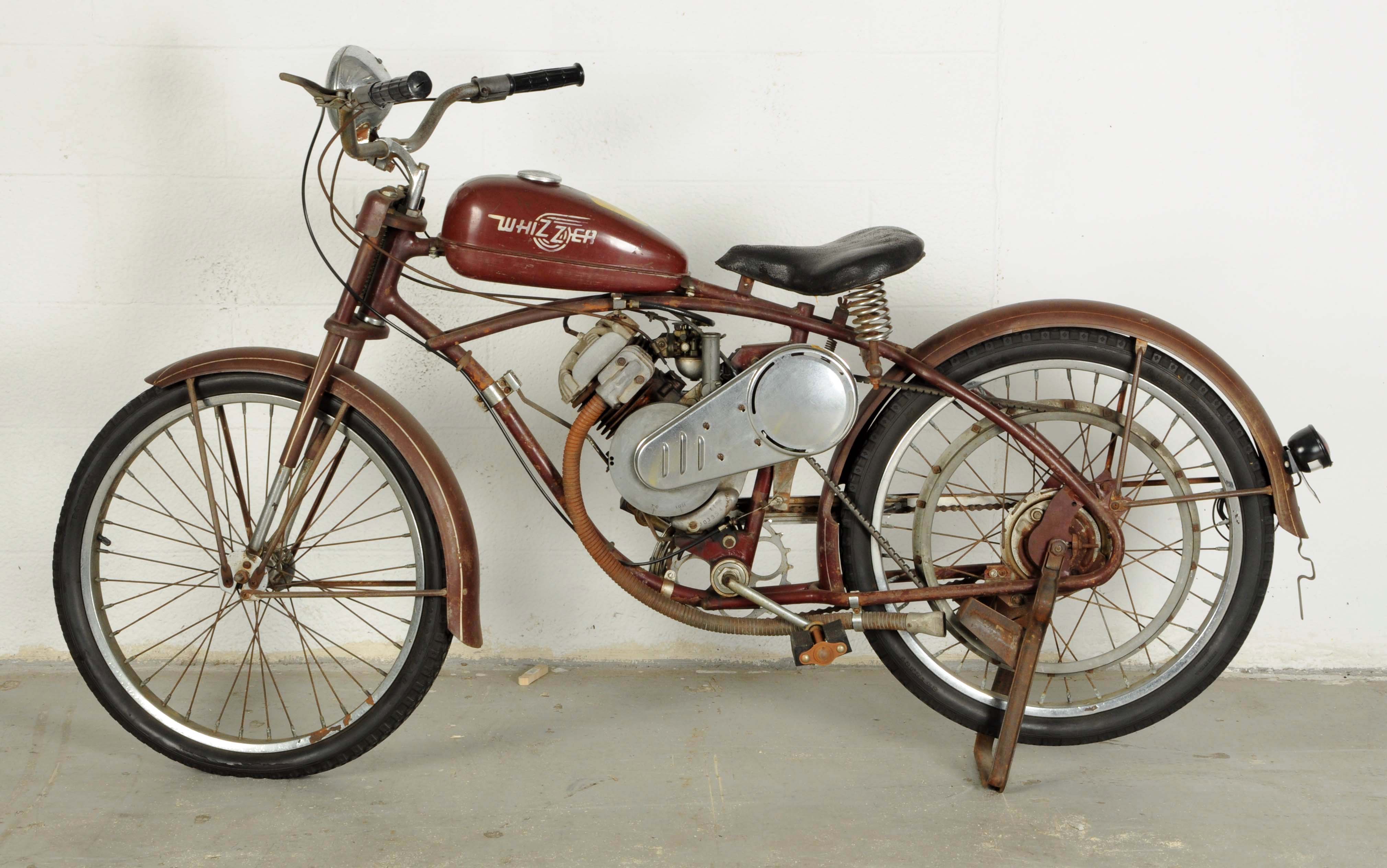 Lot Detail ORIGINAL WHIZZER MOTORCYCLE.