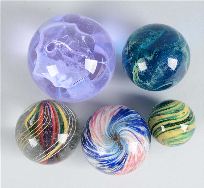 Lot Detail LOT OF 5 MARBLES.