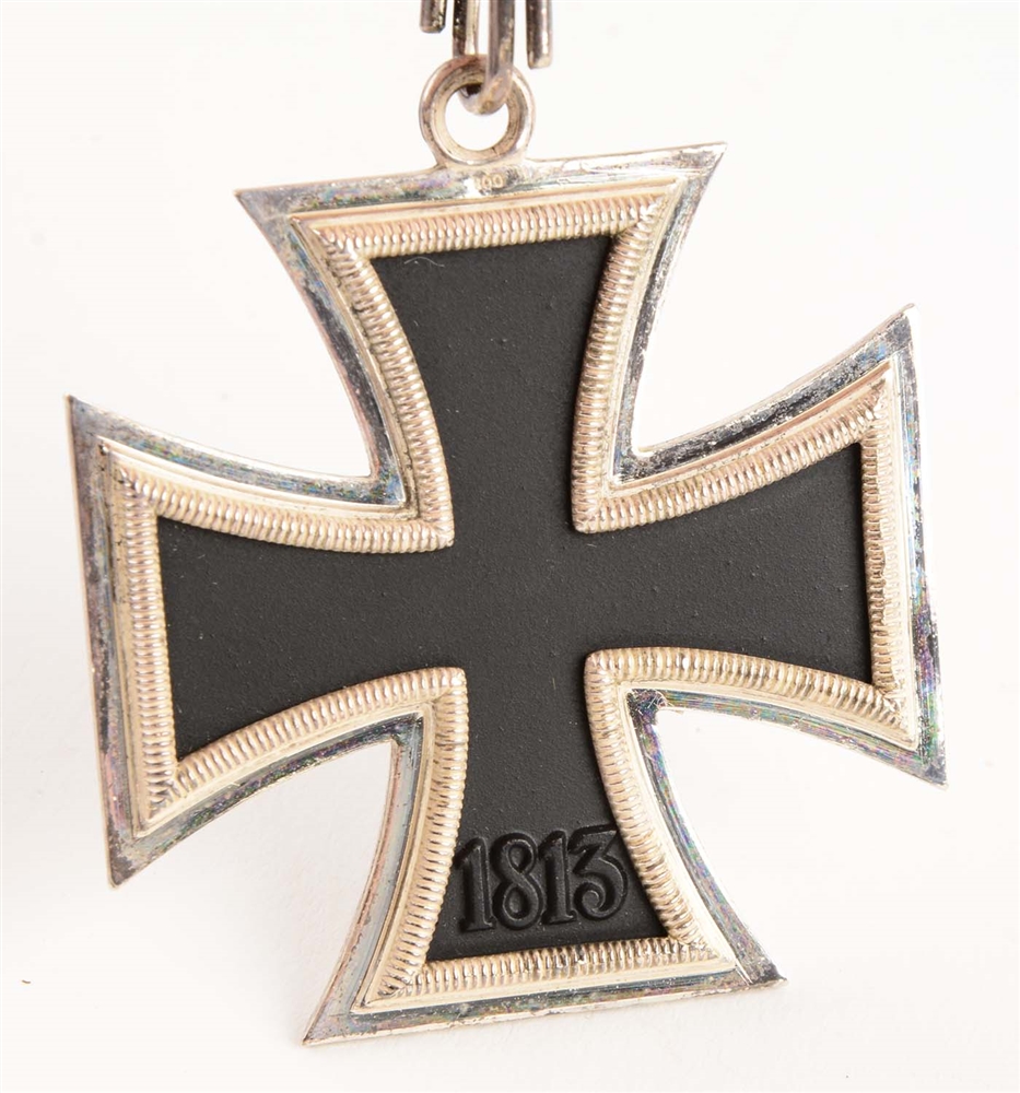 Lot Detail WWII GERMAN CASED KNIGHTS CROSS.