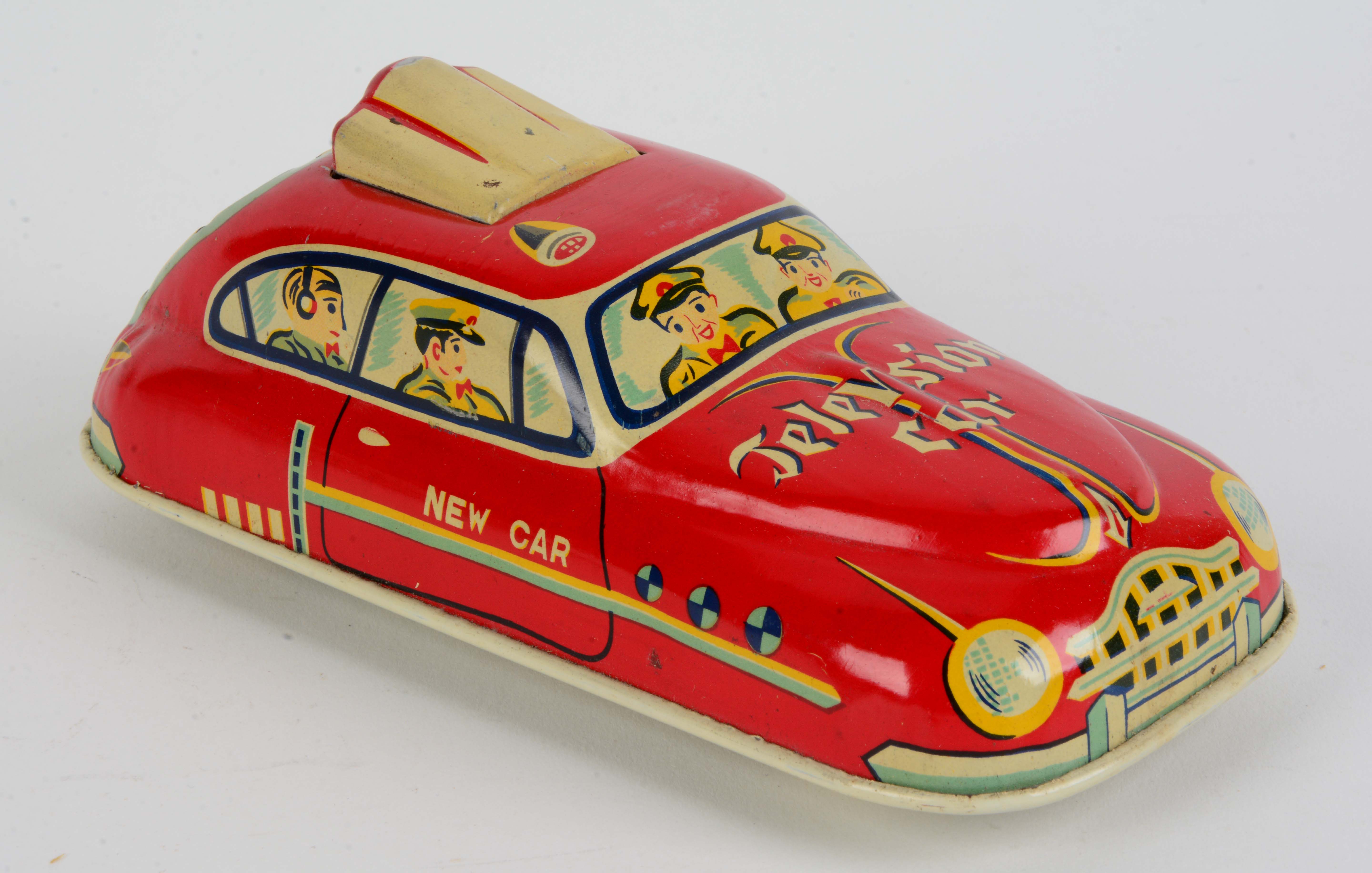 Lot Detail JAPANESE TIN LITHO FRICTION TELEVISION CAR.