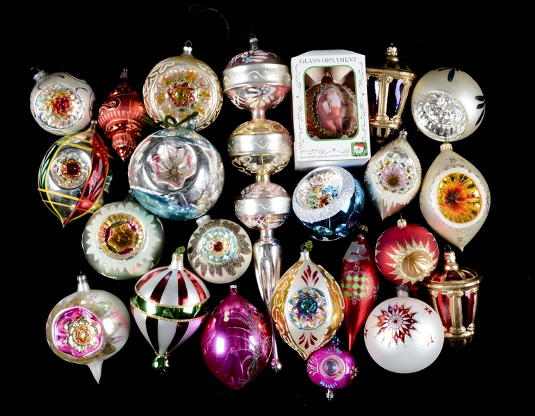Lot Detail LARGE LOT OF ASSORTED GLASS CHRISTMAS ORNAMENTS