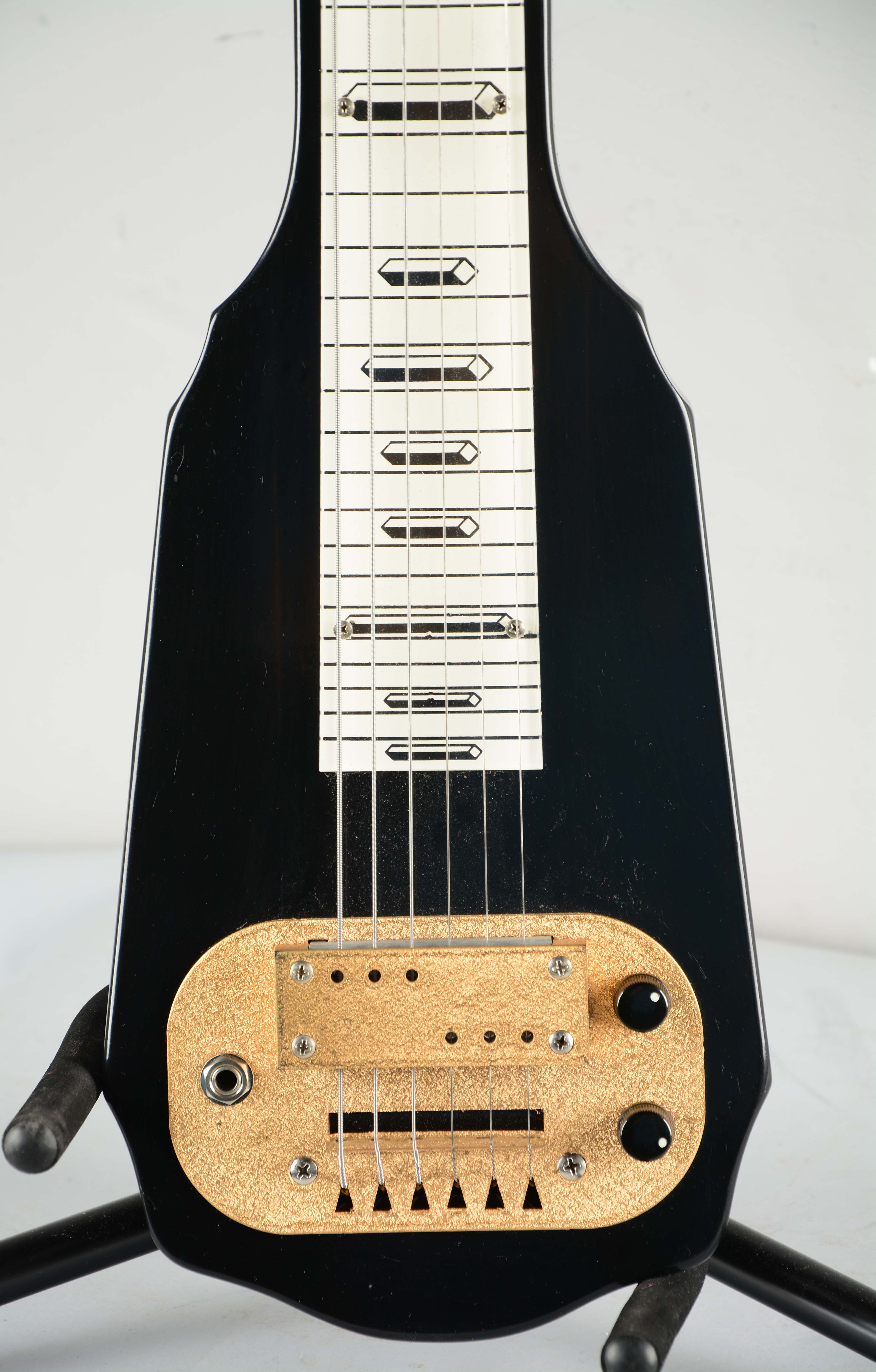 Lot Detail SILVERTONE HAWAIIAN LAP STEEL GUITAR.