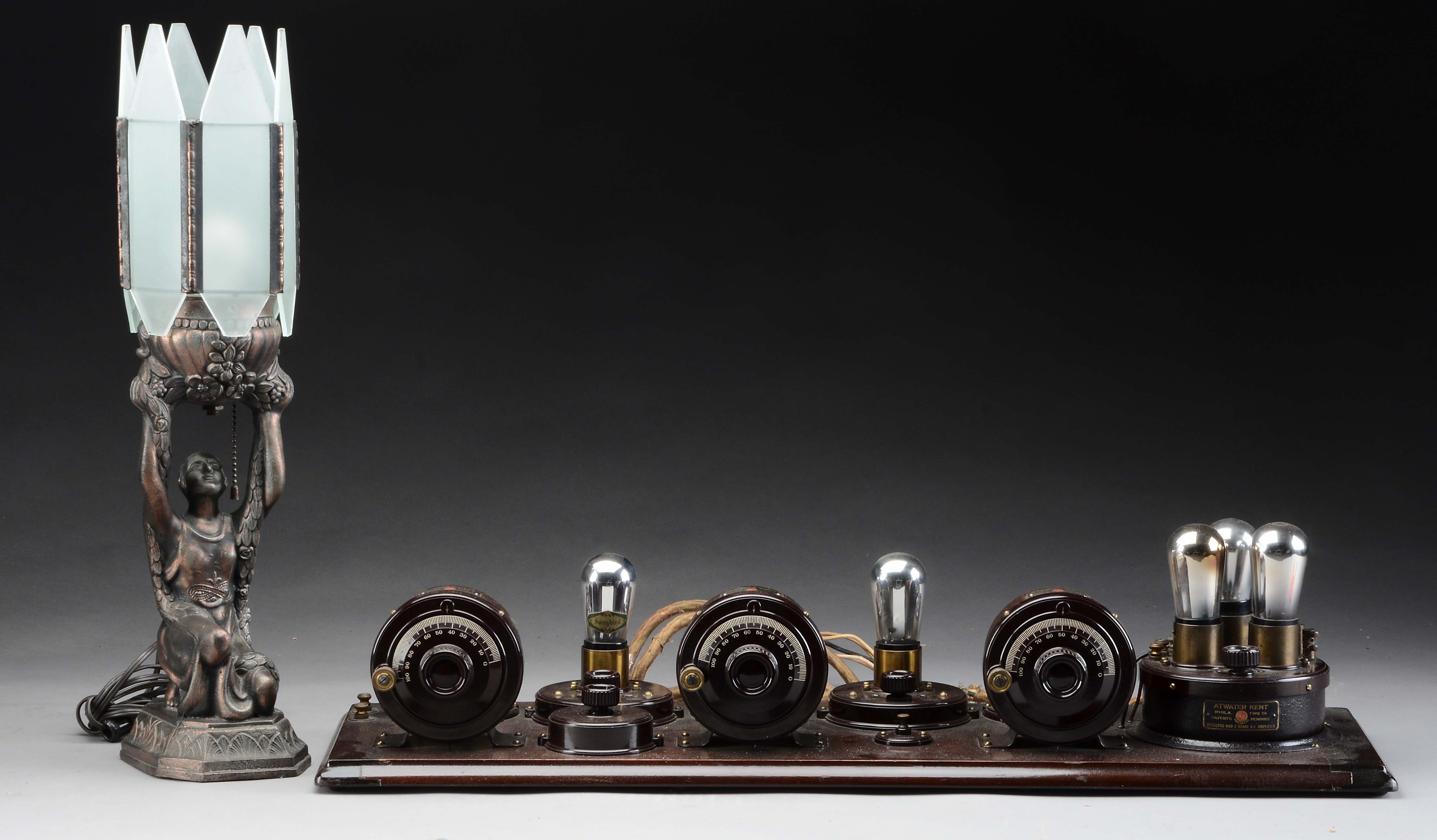 Lot Detail LOT OF 2 ATWATER KENT BREADBOARD MODEL 10B STYLE 4550