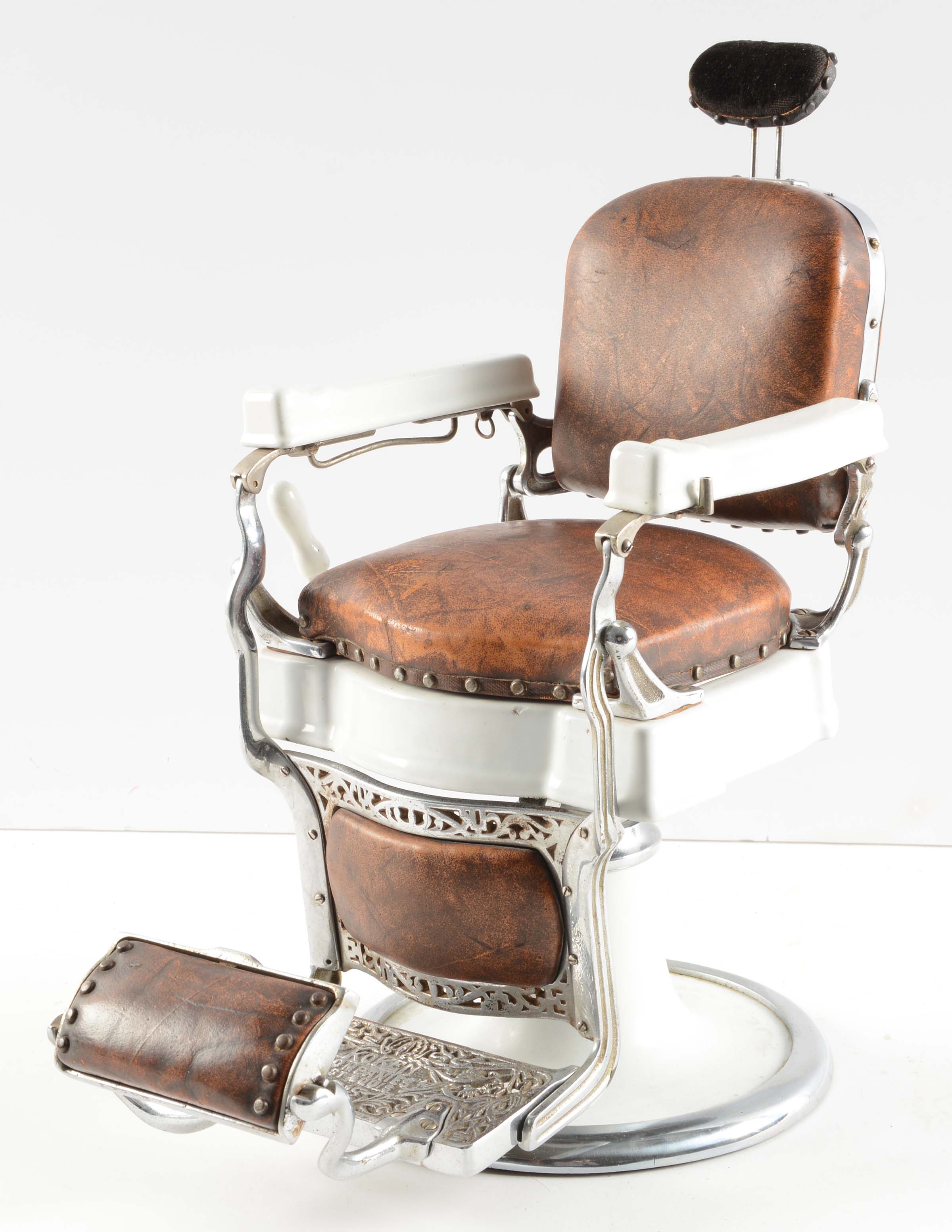 Lot Detail SALESMAN SAMPLE KOKEN BARBER CHAIR.