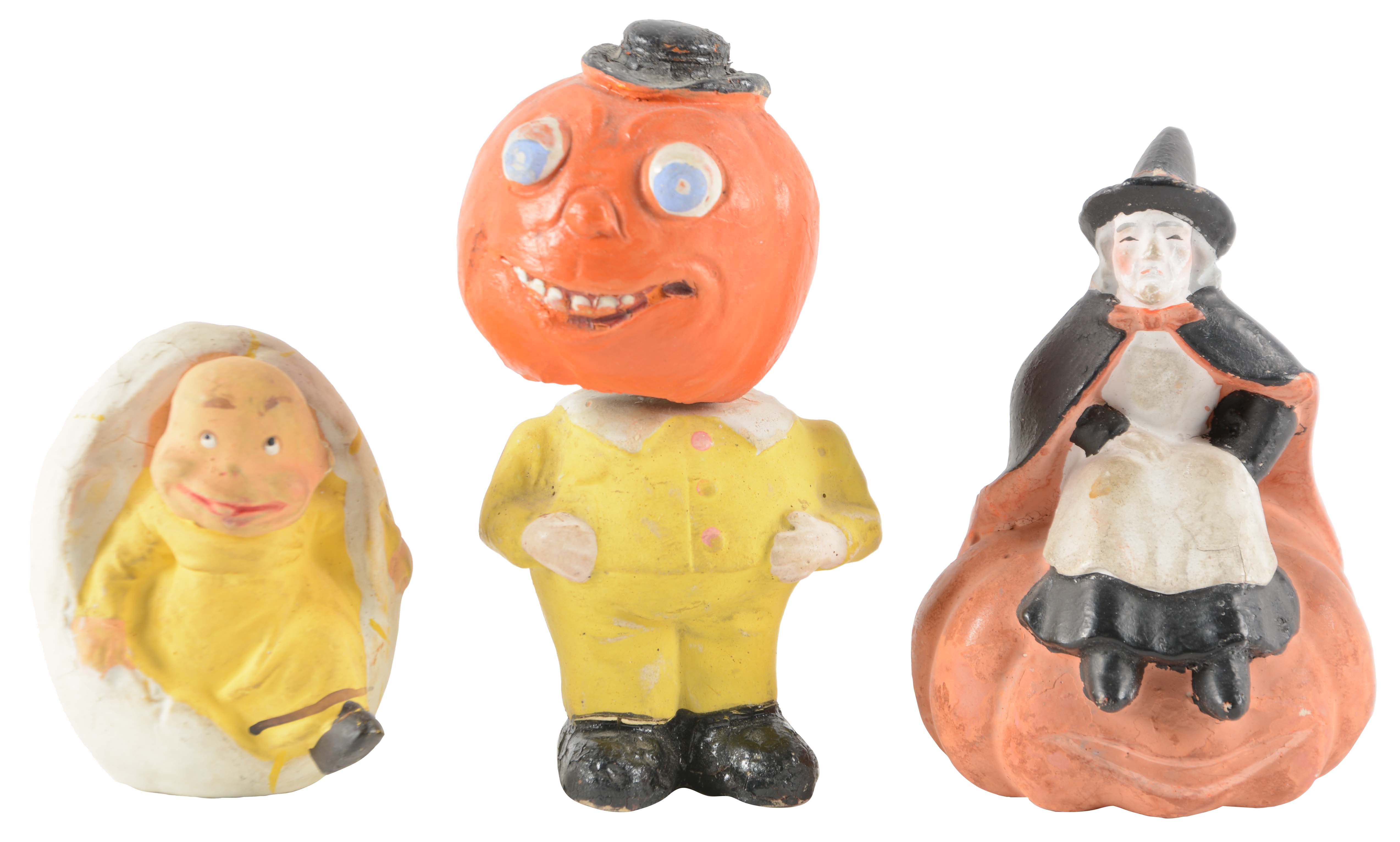 Lot Detail LOT OF 3 VINTAGE HALLOWEEN ITEMS.