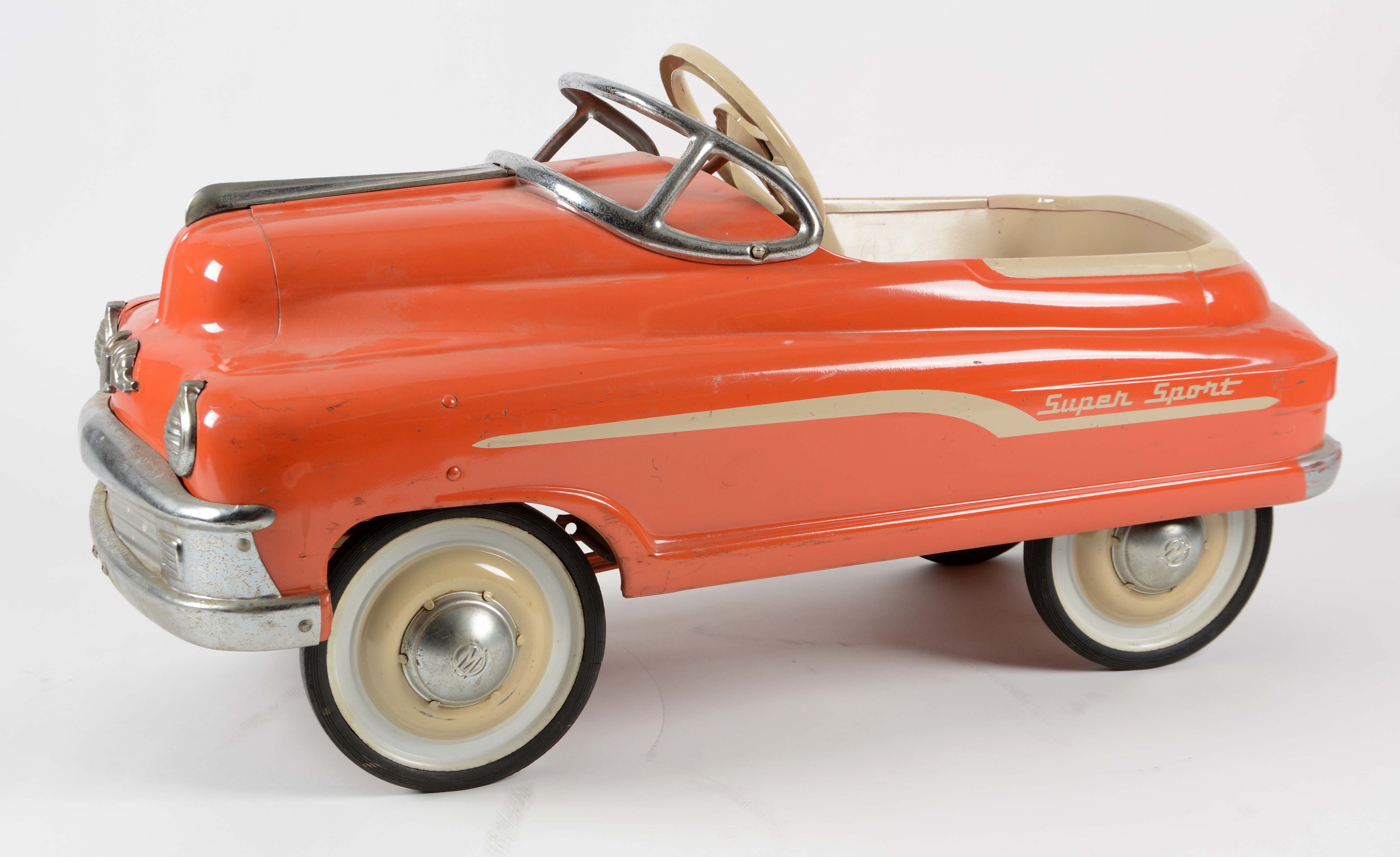 Lot Detail PRESSED STEEL MURRAY SUPER SPORT PEDAL CAR.