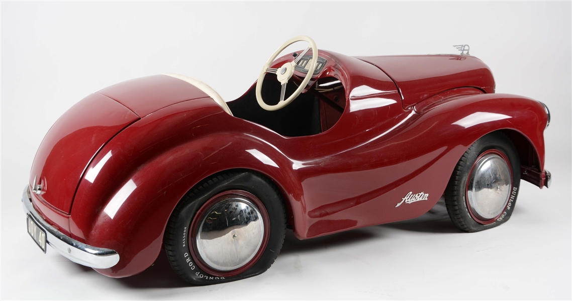Lot Detail PRESSED STEEL AUSTIN J40 TRIANG PEDAL CAR.