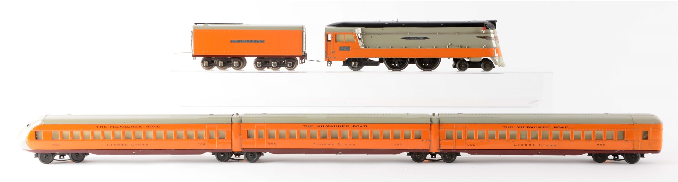 Lionel PreWar O Gauge 755W Hiawatha Passenger Train Set With Box