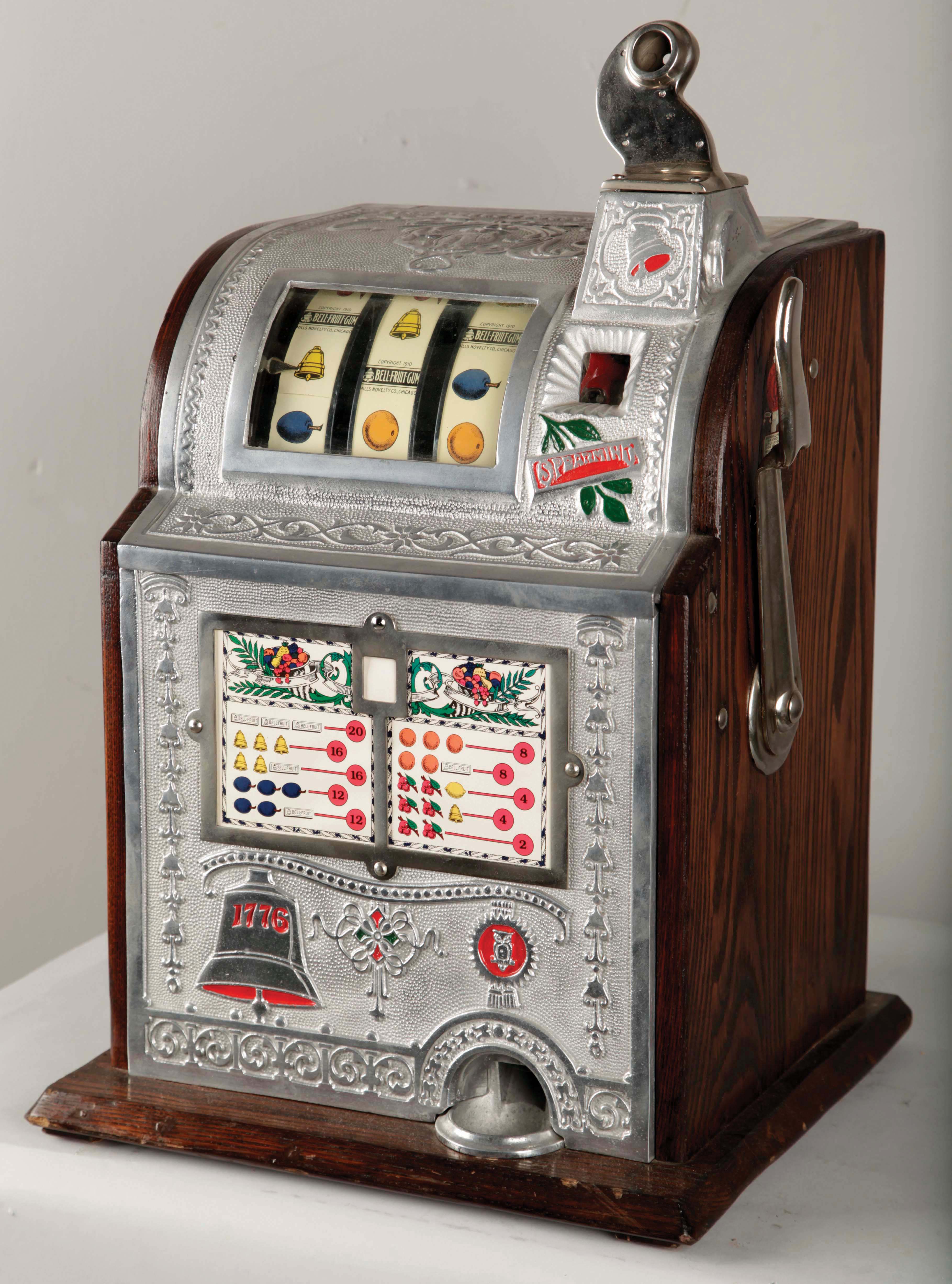 Lot Detail **5¢ MILLS NOVELTY CO. LIBERTY BELL SLOT MACHINE.