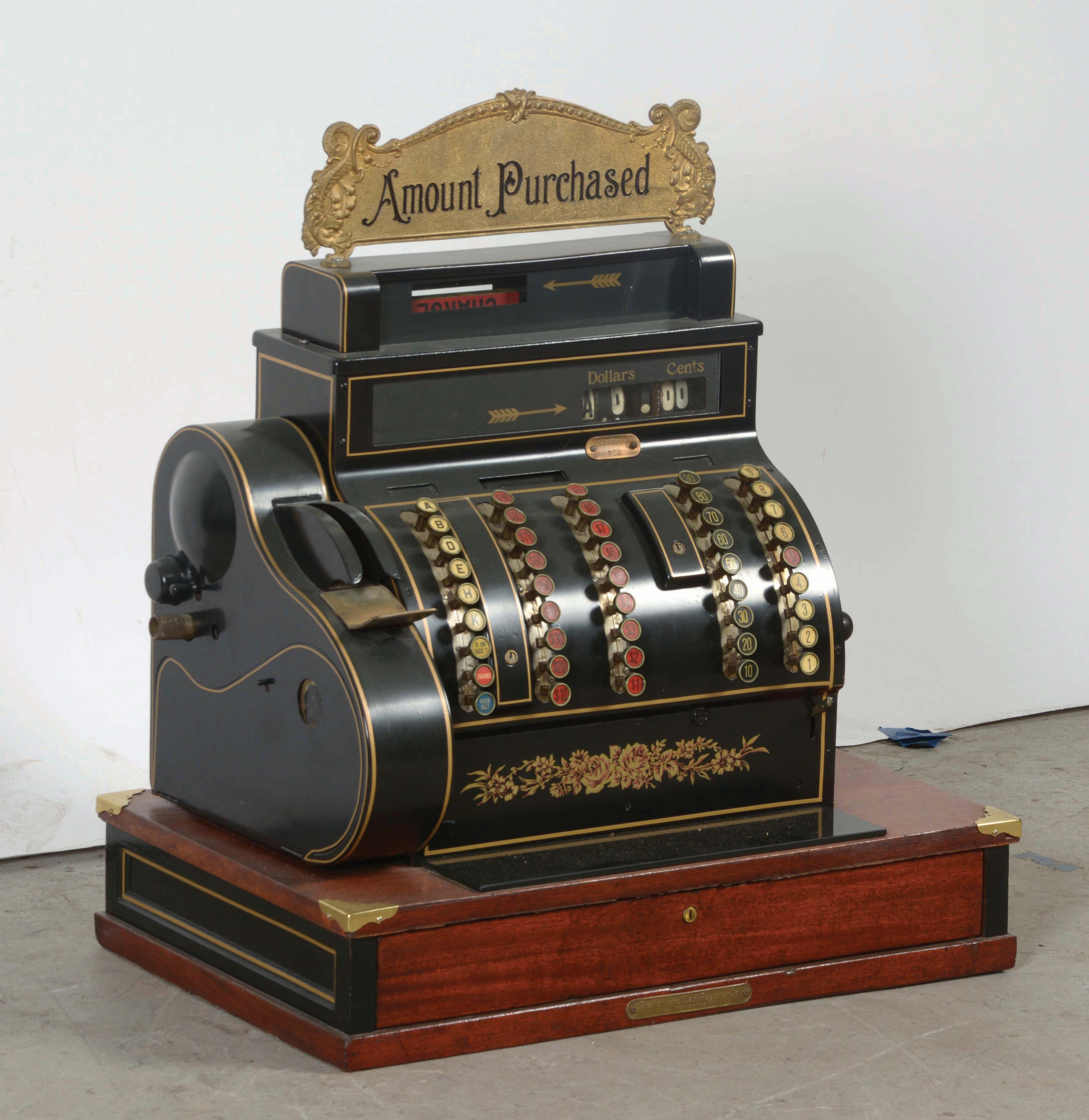 Lot Detail NATIONAL CASH REGISTER SHEET METAL MODEL 852.