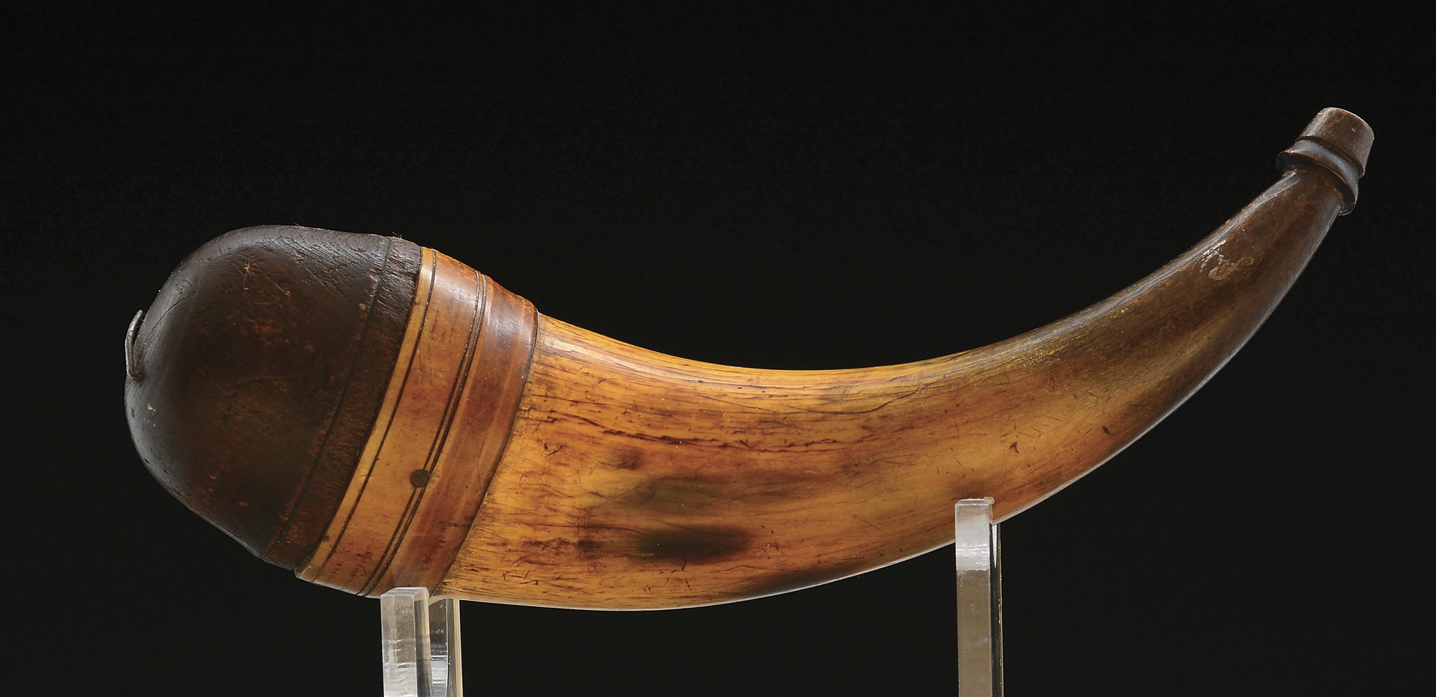 Lot Detail BANDED EASTERN PENNSYLVANIA POWDER HORN.