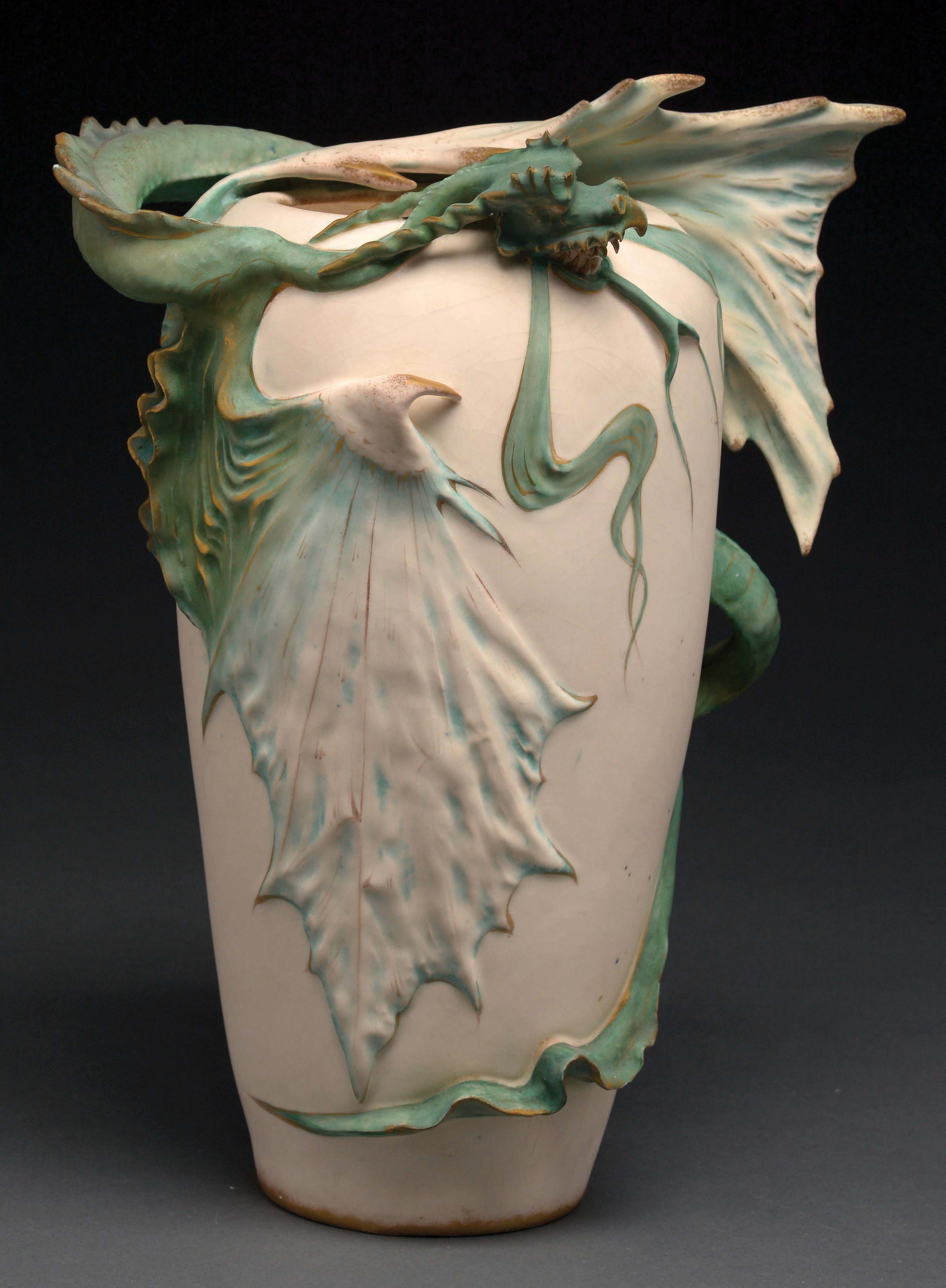 Lot Detail AMPHORA EASTERN DRAGON VASE.