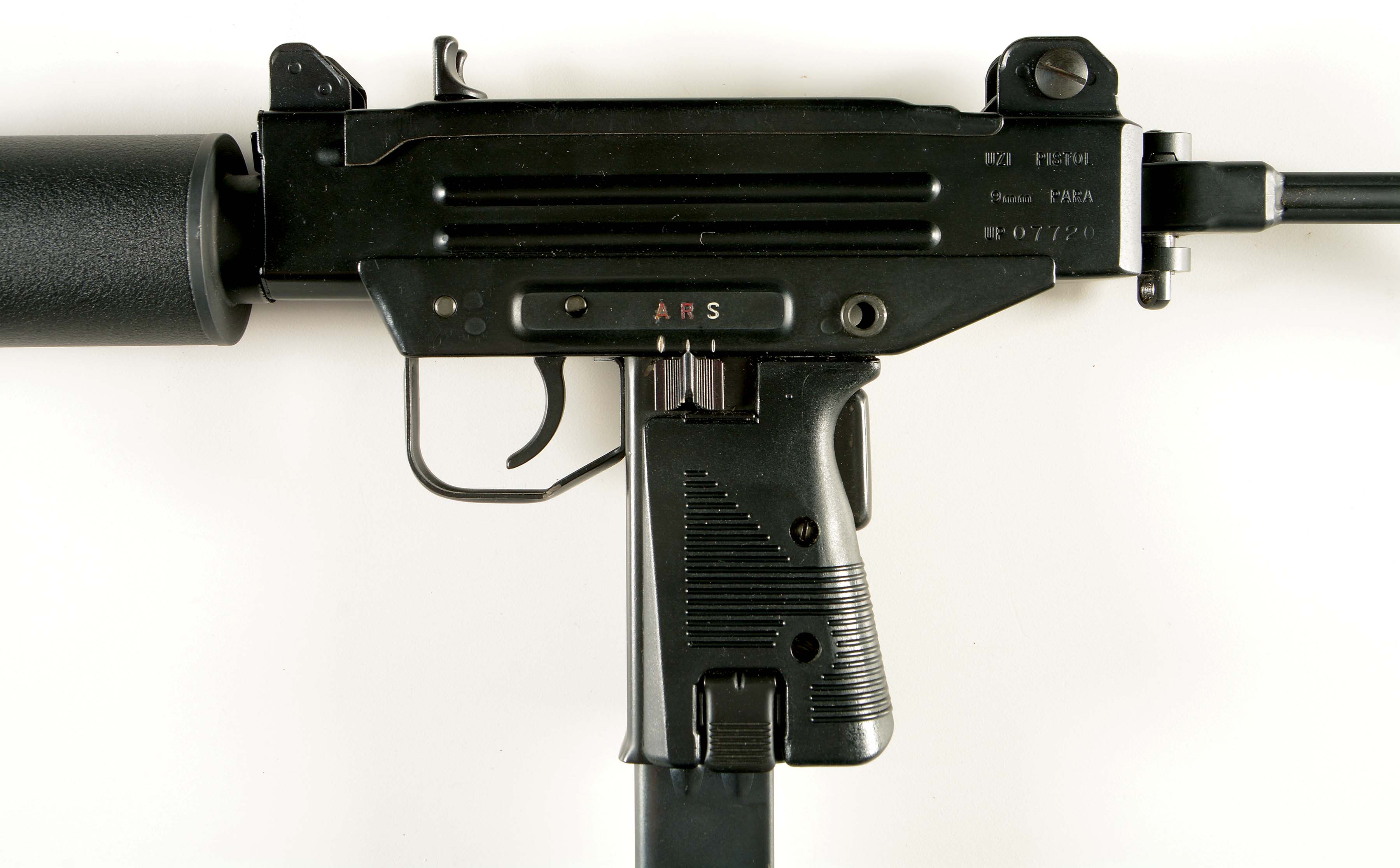 Lot Detail (N) EXCEPTIONALLY CLEAN FLEMING REGISTERED IMI UZI PISTOL