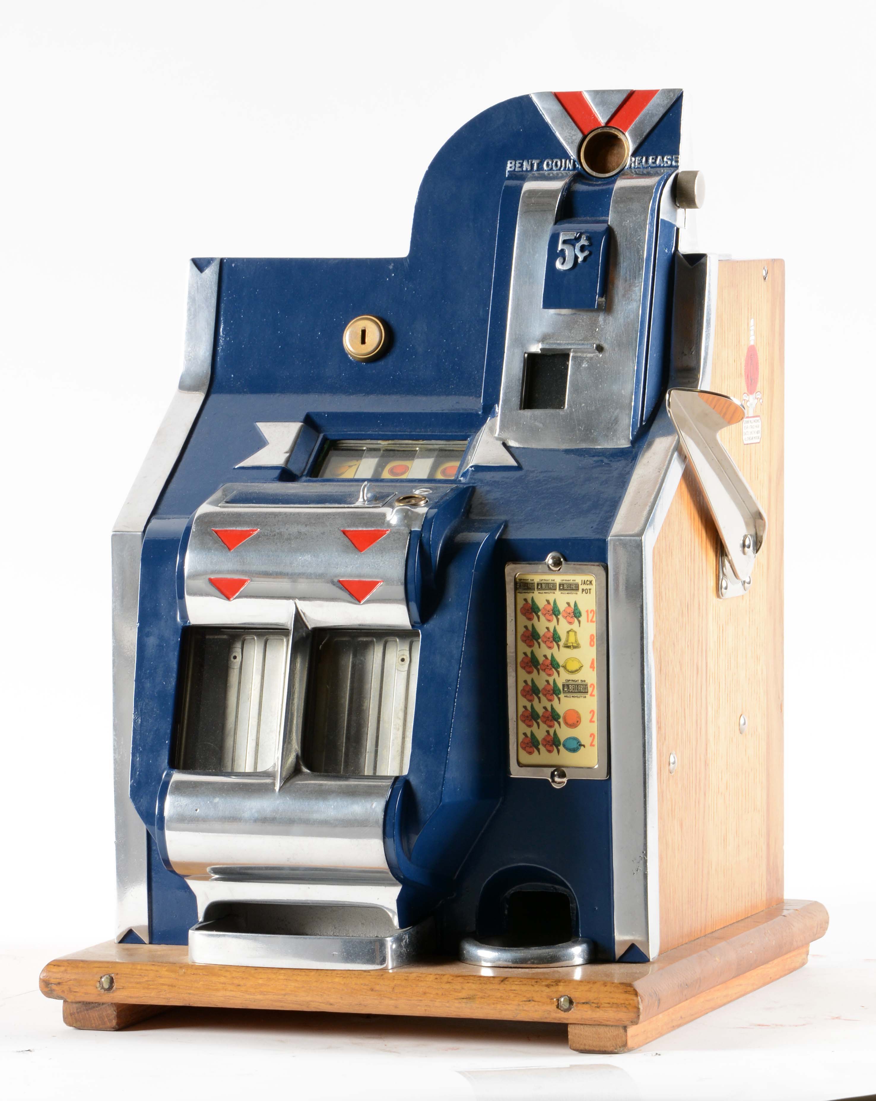 Lot Detail 5¢ MILLS QT CHEVRON SLOT MACHINE.