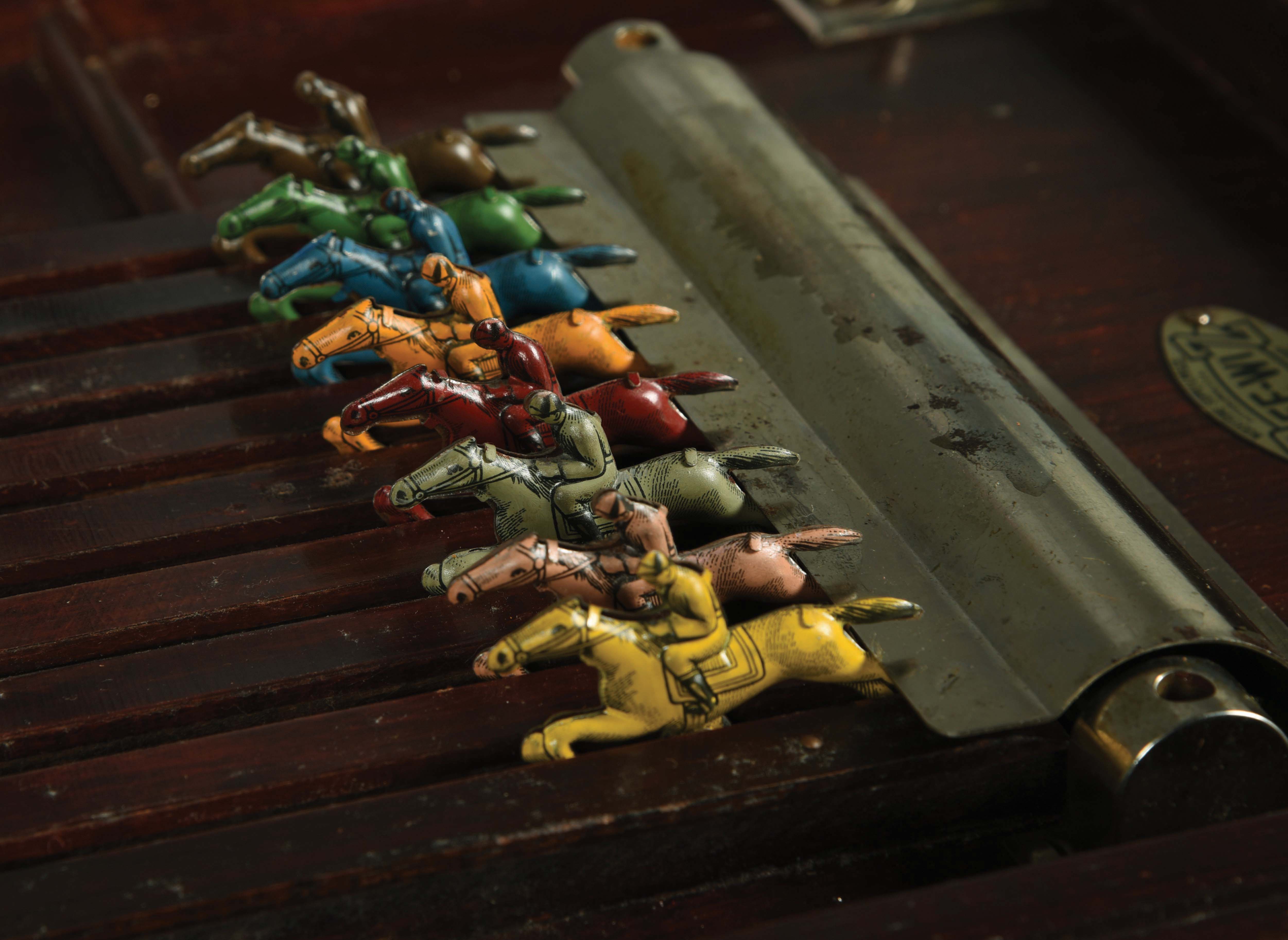 Lot Detail WOLVERINE SUPPLY CO. "GEEWIZ" ELECTRIC HORSE RACE GAME.