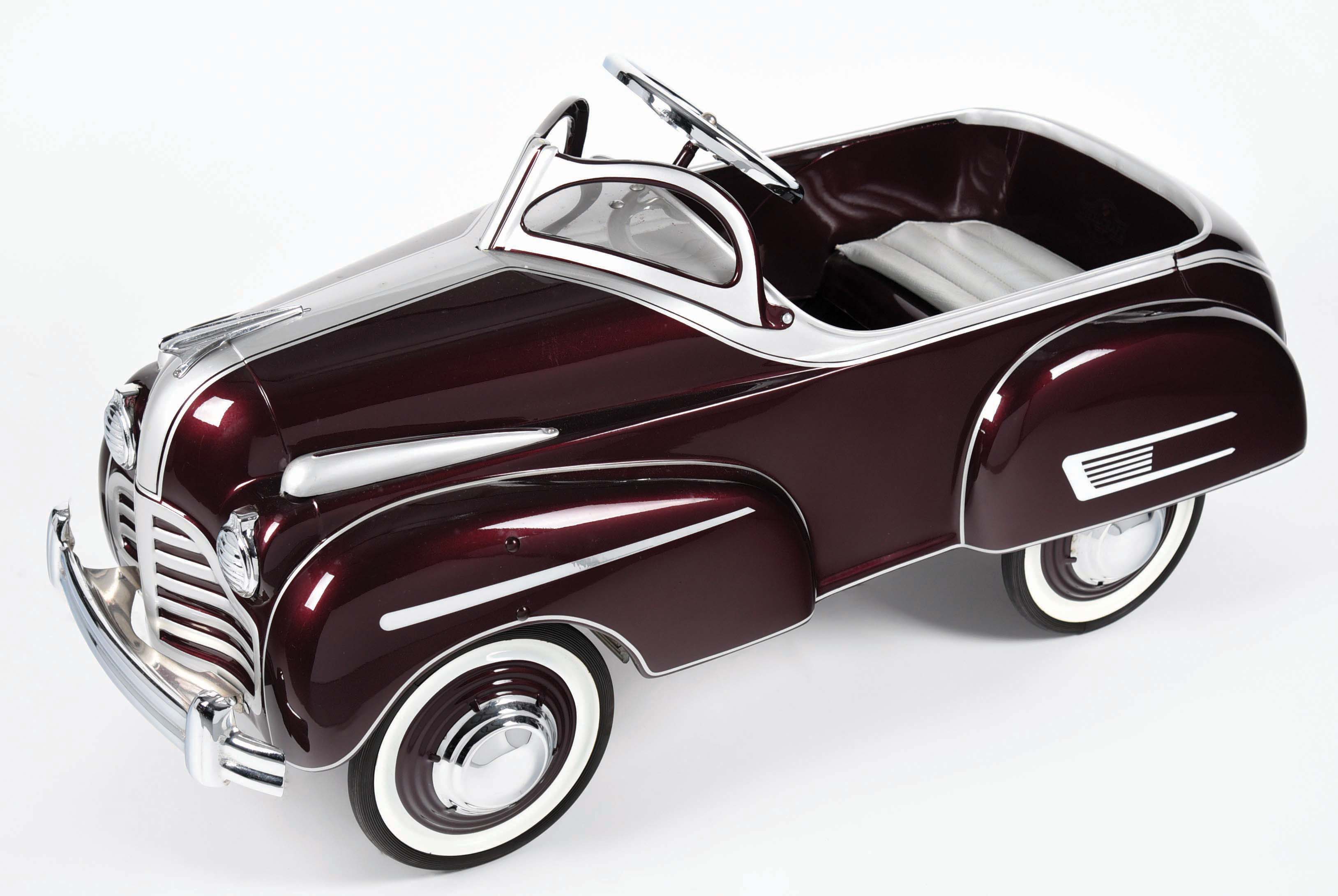 Lot Detail PRESSED STEEL STEELCRAFT BUICK PEDAL CAR.