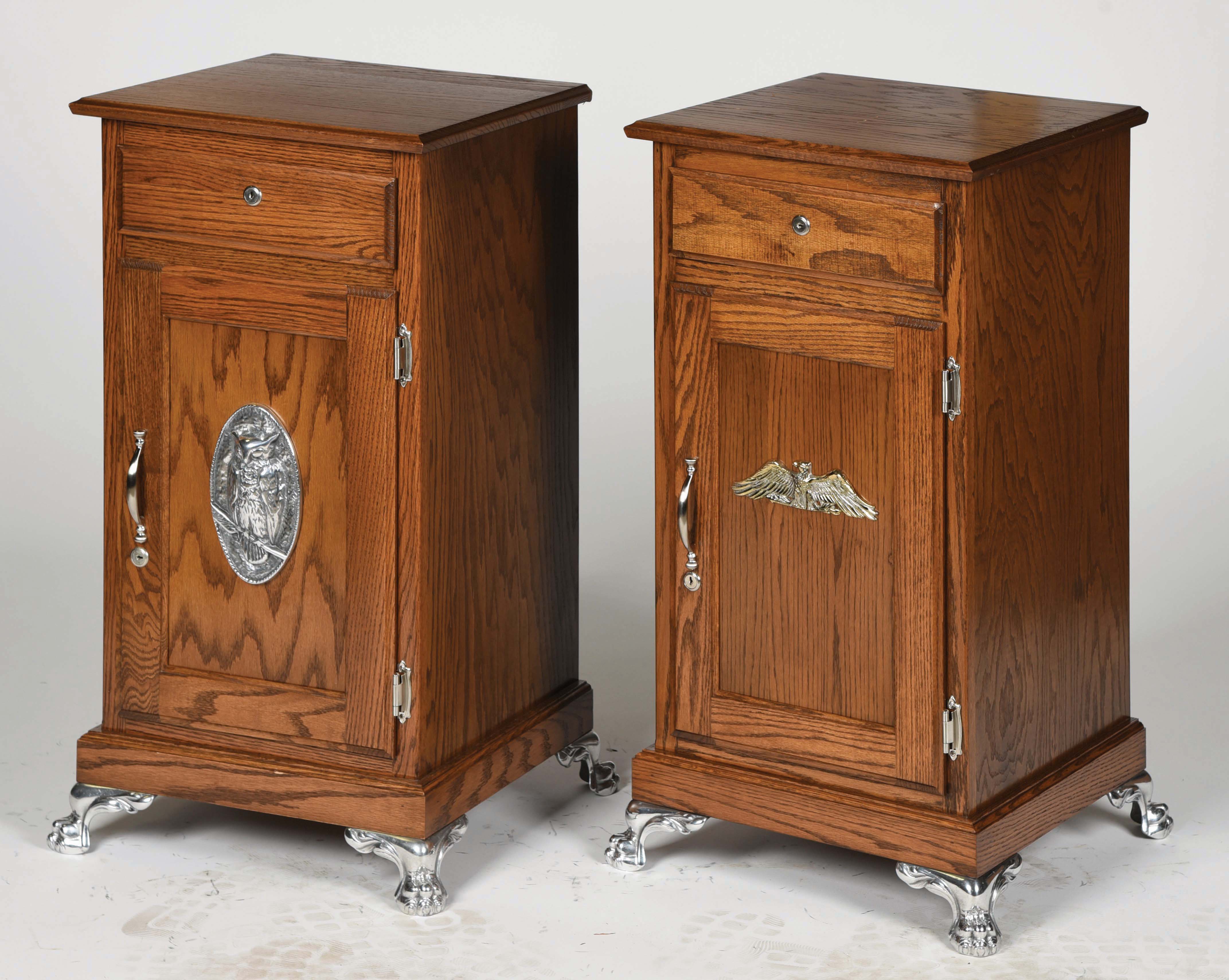 Lot Detail LOT OF 2 SLOT MACHINE STANDS.