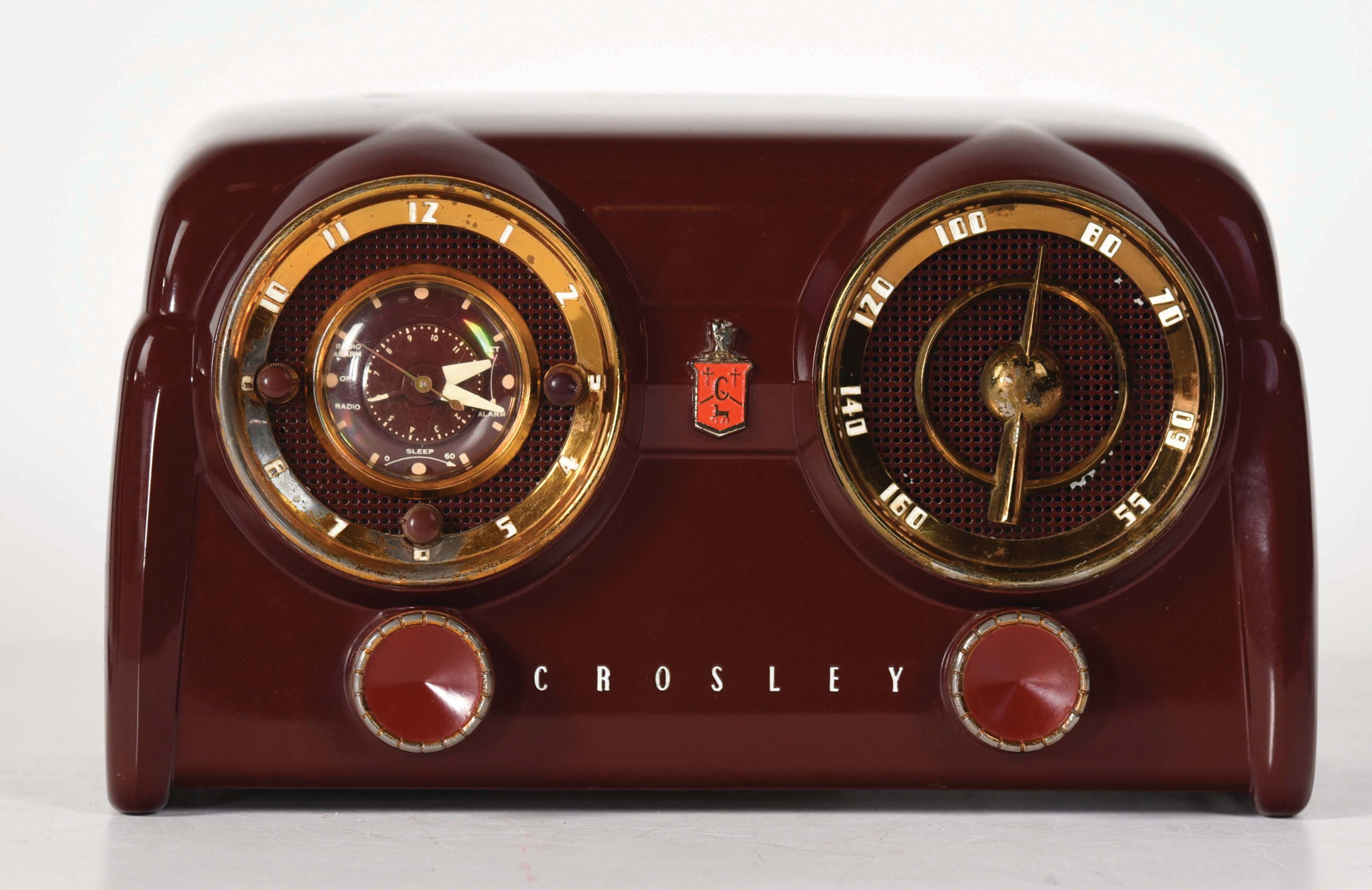 Lot Detail CROSLEY AM CLOCK RADIO.