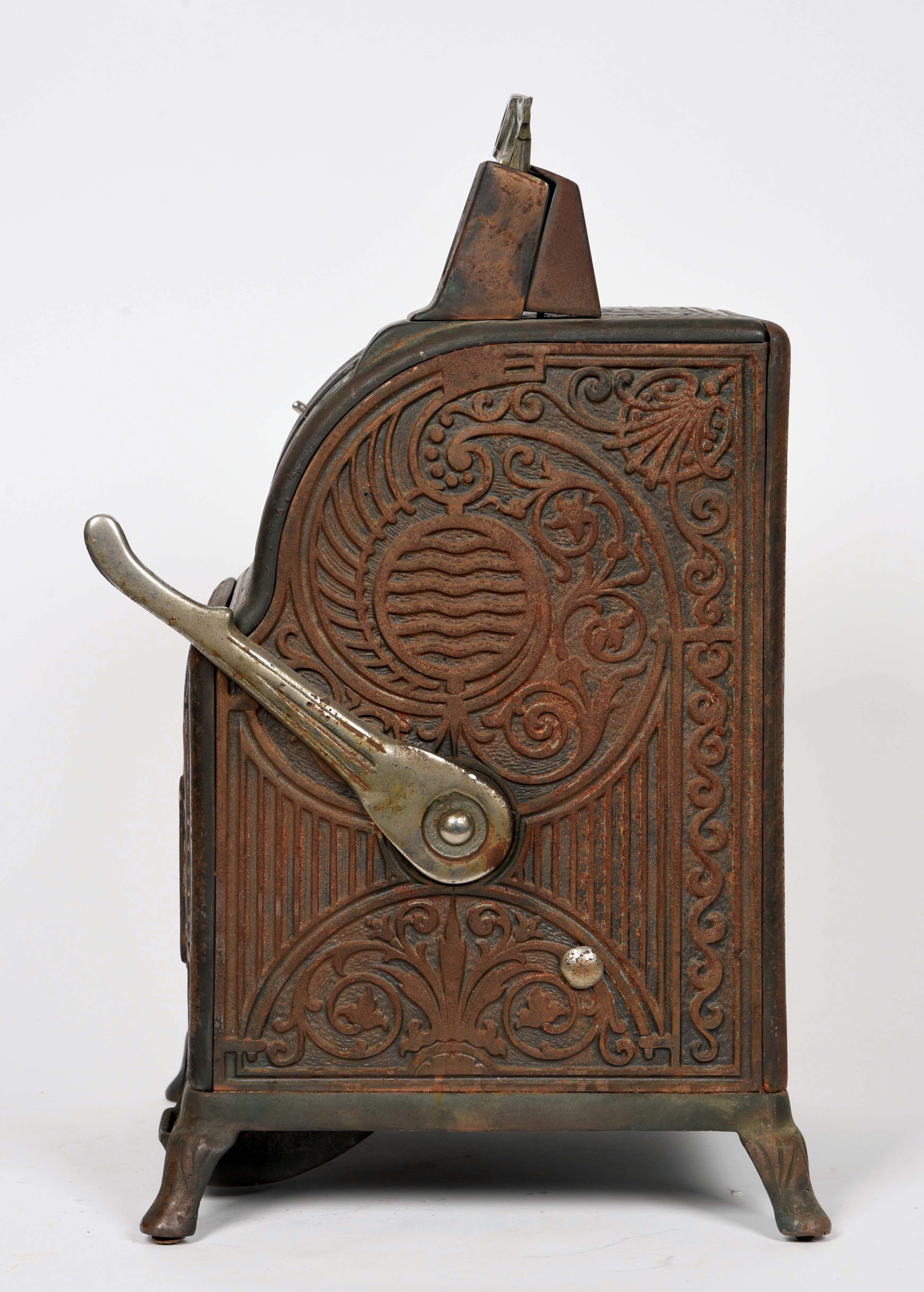 Lot Detail 5¢ CAILLE TOURIST CASTIRON SLOT MACHINE.