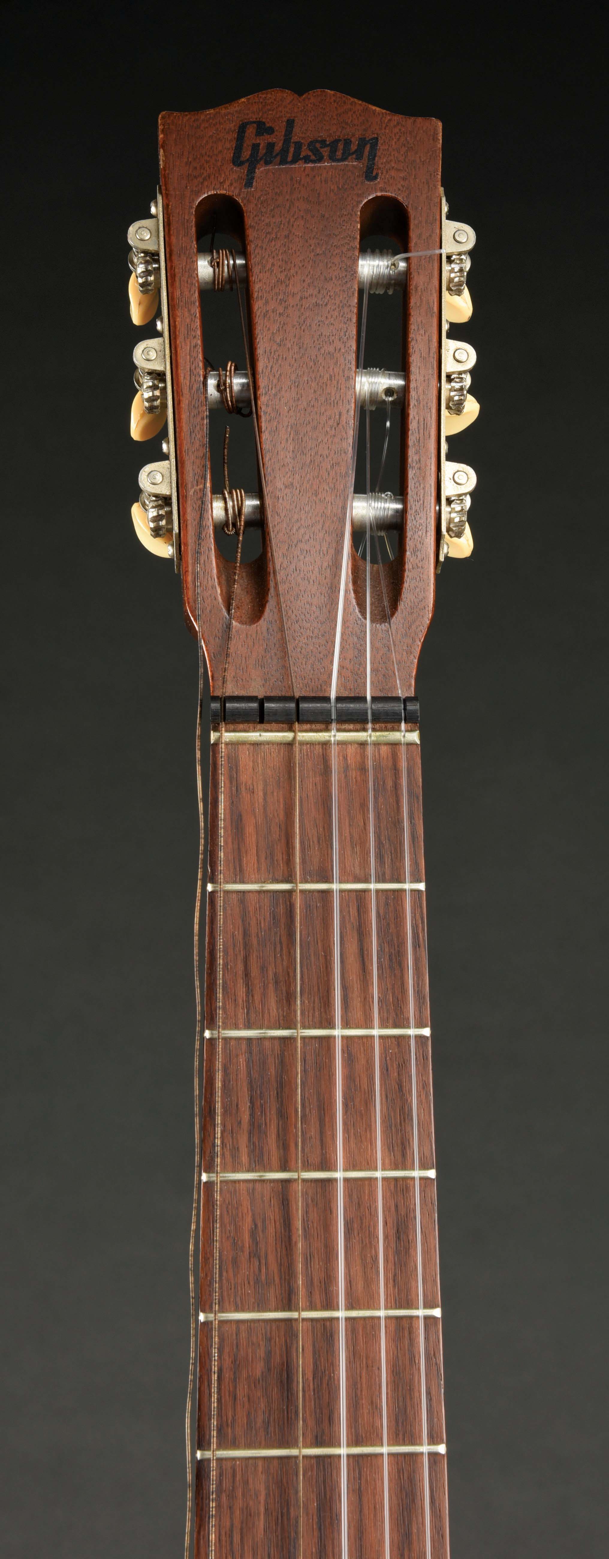 Lot Detail GIBSON NYLON STRING ACOUSTIC GUITAR.