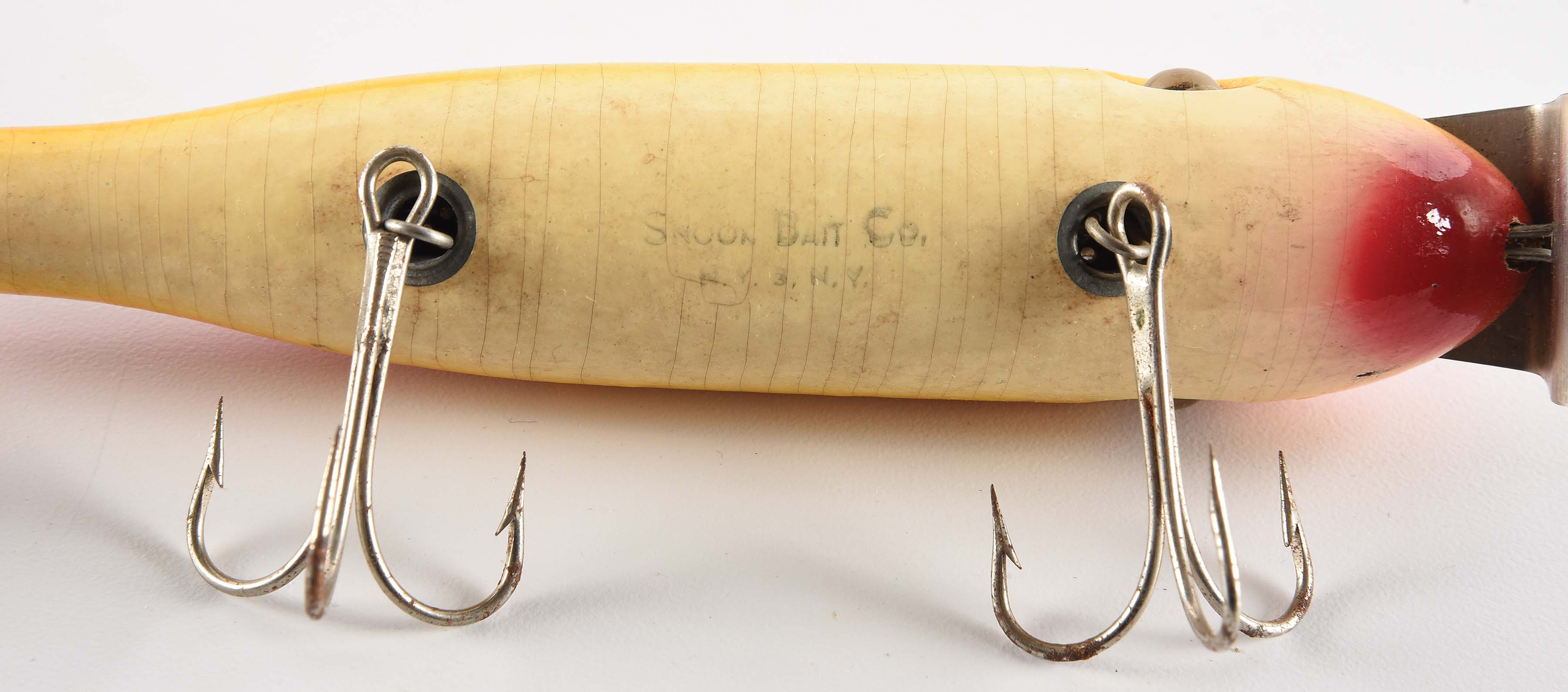 Lot Detail SNOOK BAIT RAINBOW BIG SNOOK.