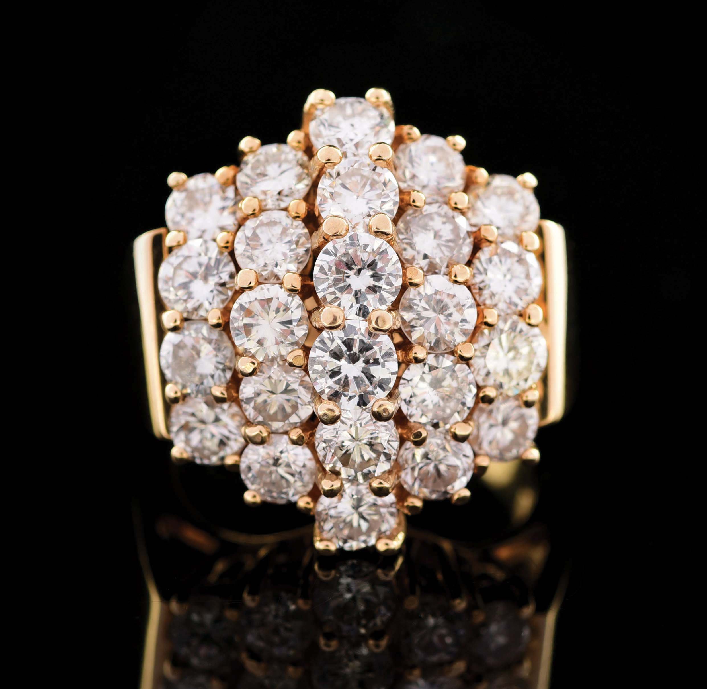Lot Detail 14K GOLD 5.50CT TW DIAMOND DINNER/COCKTAIL RING.