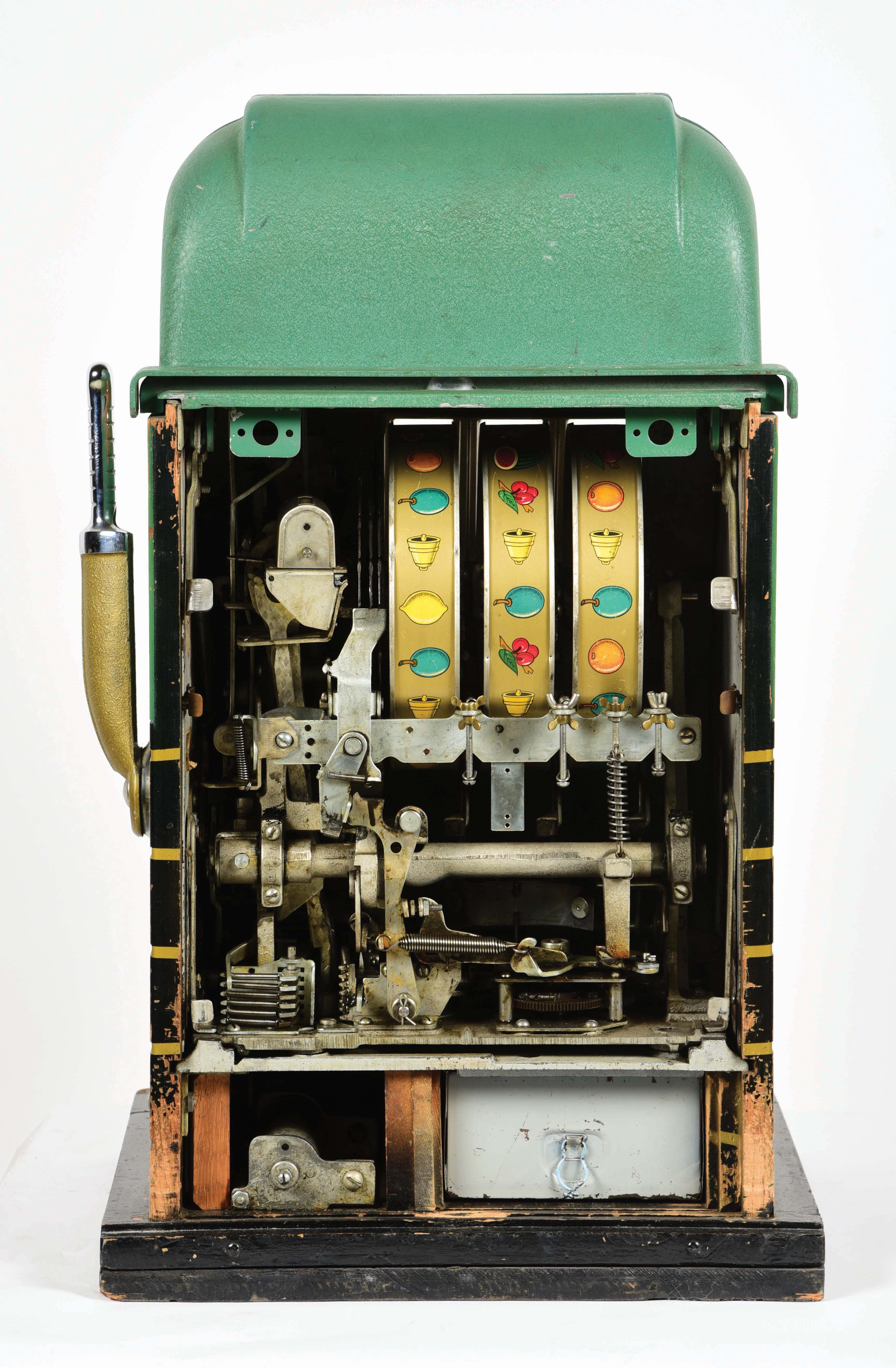 Lot Detail 25¢ MILLS MELON BELL HIGHTOP SLOT MACHINE.