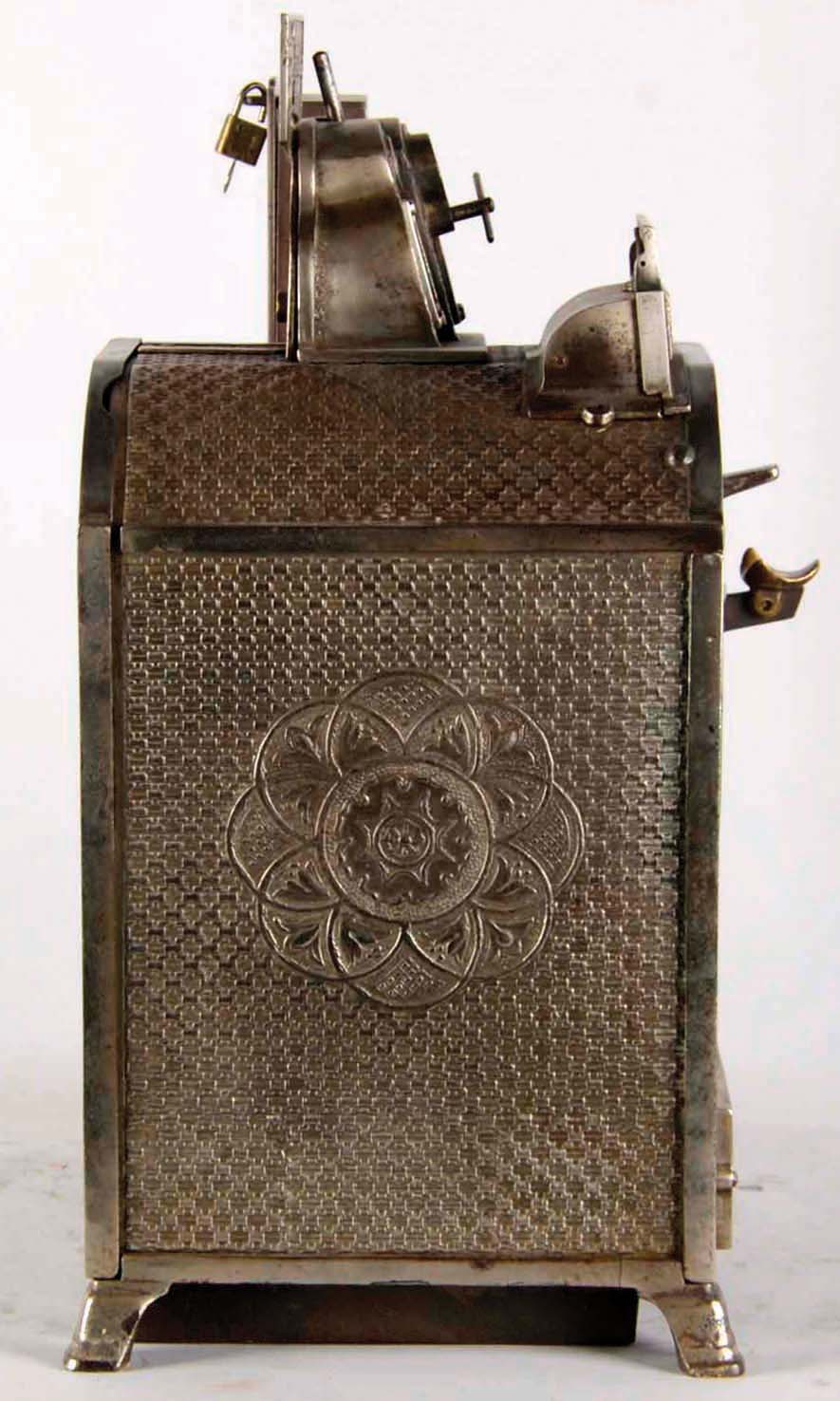 Lot Detail WATLING CUPID CAST IRON SLOT MACHINE.