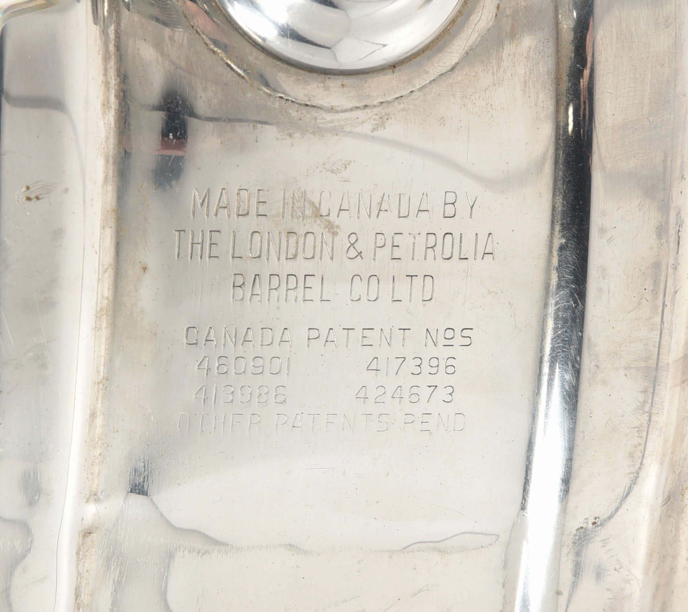 Lot Detail LONDON & PETROLIA BARREL CO. BUDWEISER BEER DISPENSER