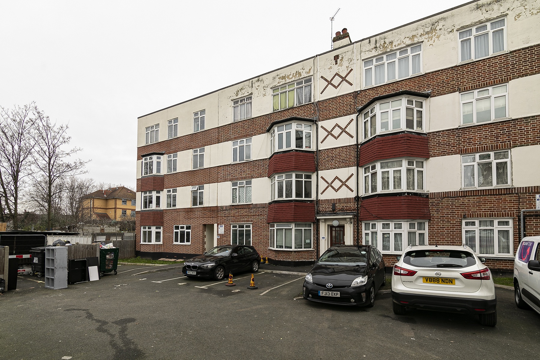 Auction Property for Sale 37 Grosvenor Court, London, E10 6RH