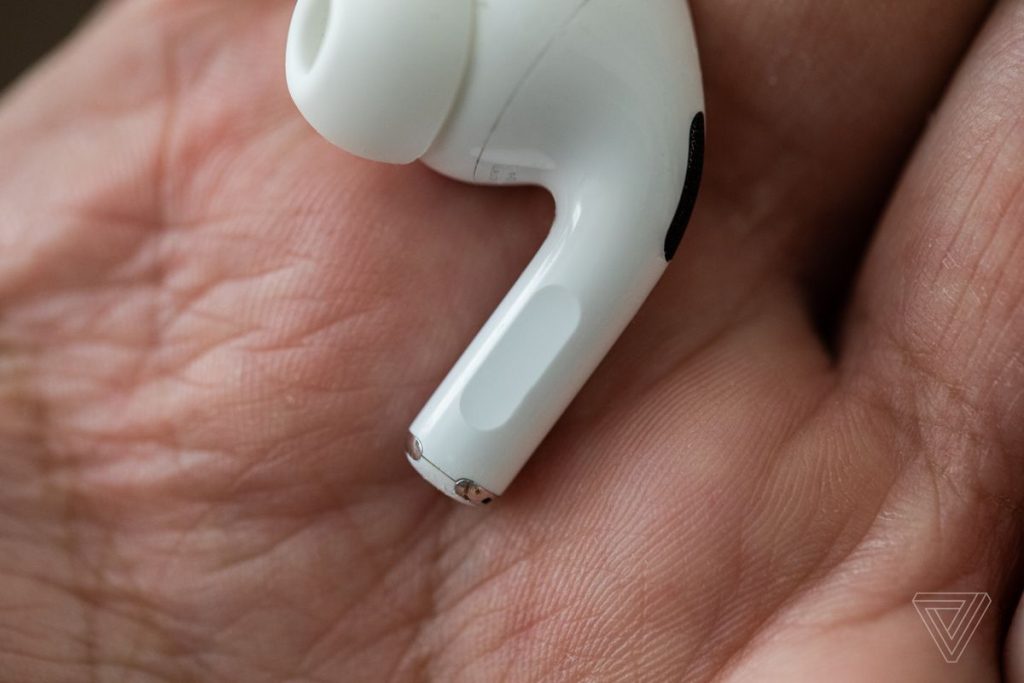 Why Your AirPods Sound Muffled Might Surprise You! Causes & Quick