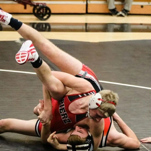 SFMSports High School / Pierz Pioneers vs WCA Knights Wrestling 2018