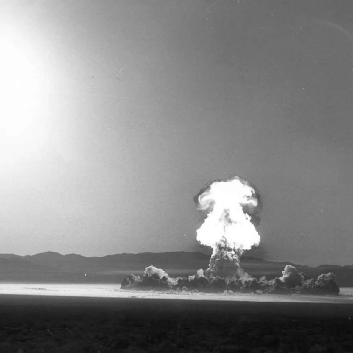 The John Batchelor Show / GOOD EVENING The show begins in NYC where