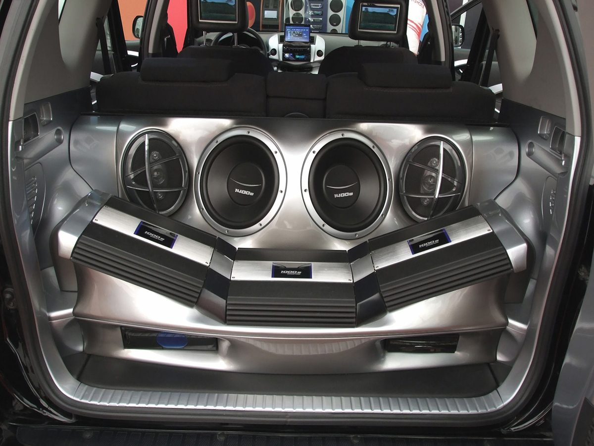How Many Watts Should Your Car Speakers Be? - AudioCruiser.com