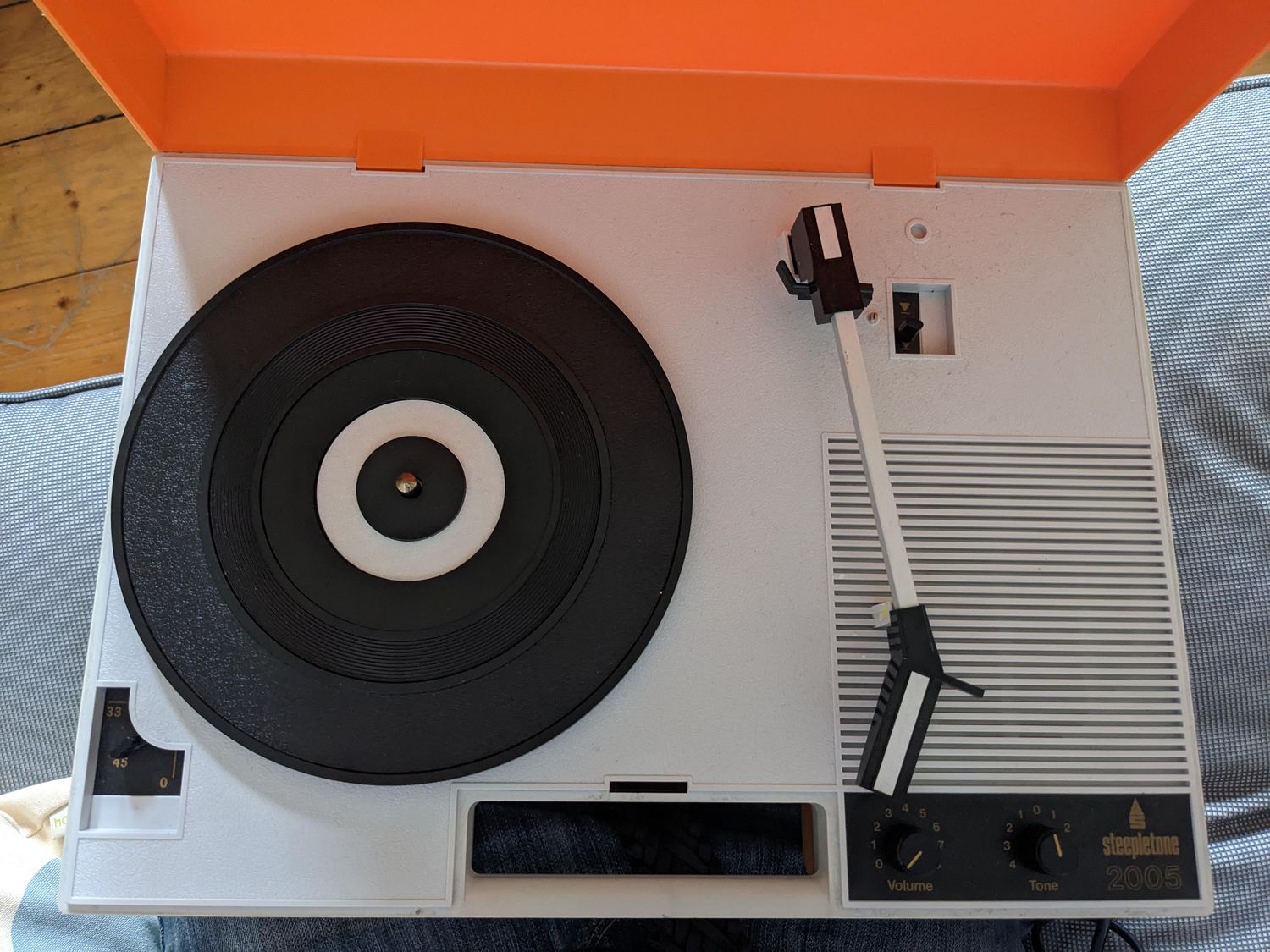 What Is A Turntable In A Suitcase Called | Audiolover
