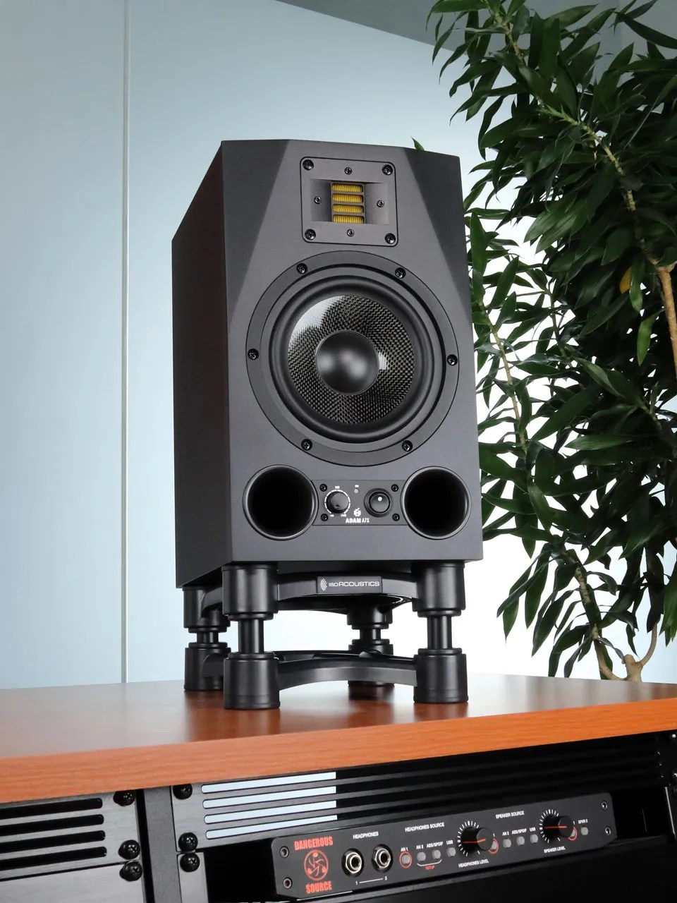 IsoAcoustics ISO130 Speaker Isolation Stands (Pair) ubicaciondepersonas.cdmx.gob.mx