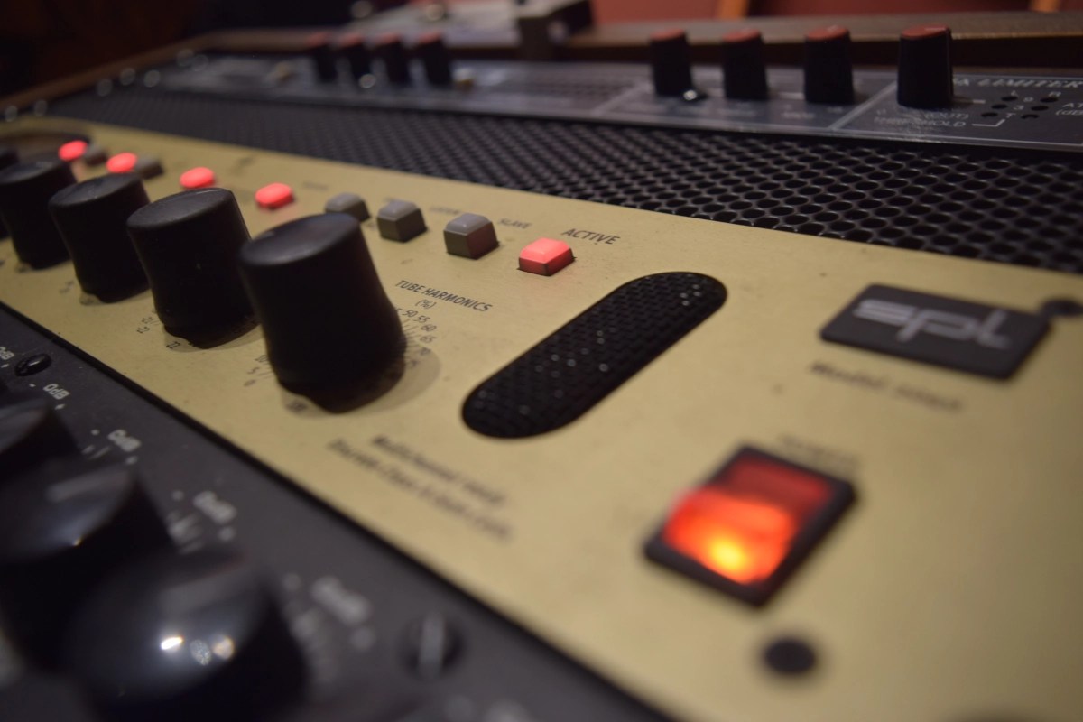 AUDIOSIEGE MASTERING Mastering Studio Equipment List