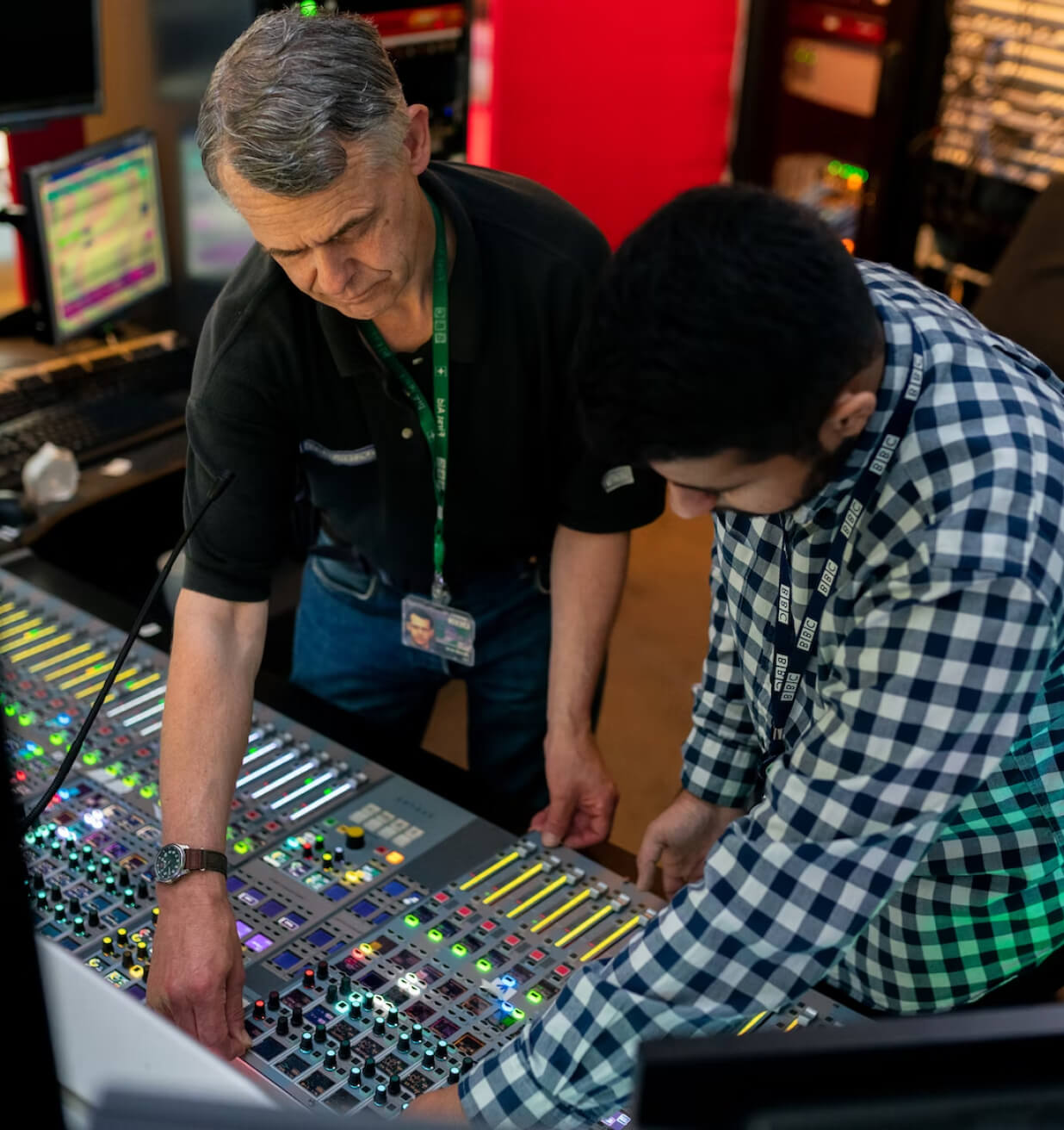 About Us We Staff AV Crews for Events Nationwide Audio Visual Nation