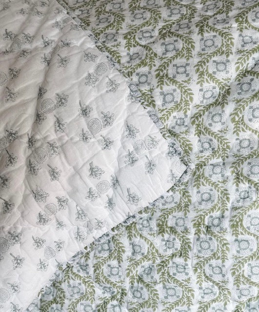 Quilt Villa Vaux Gray and Green