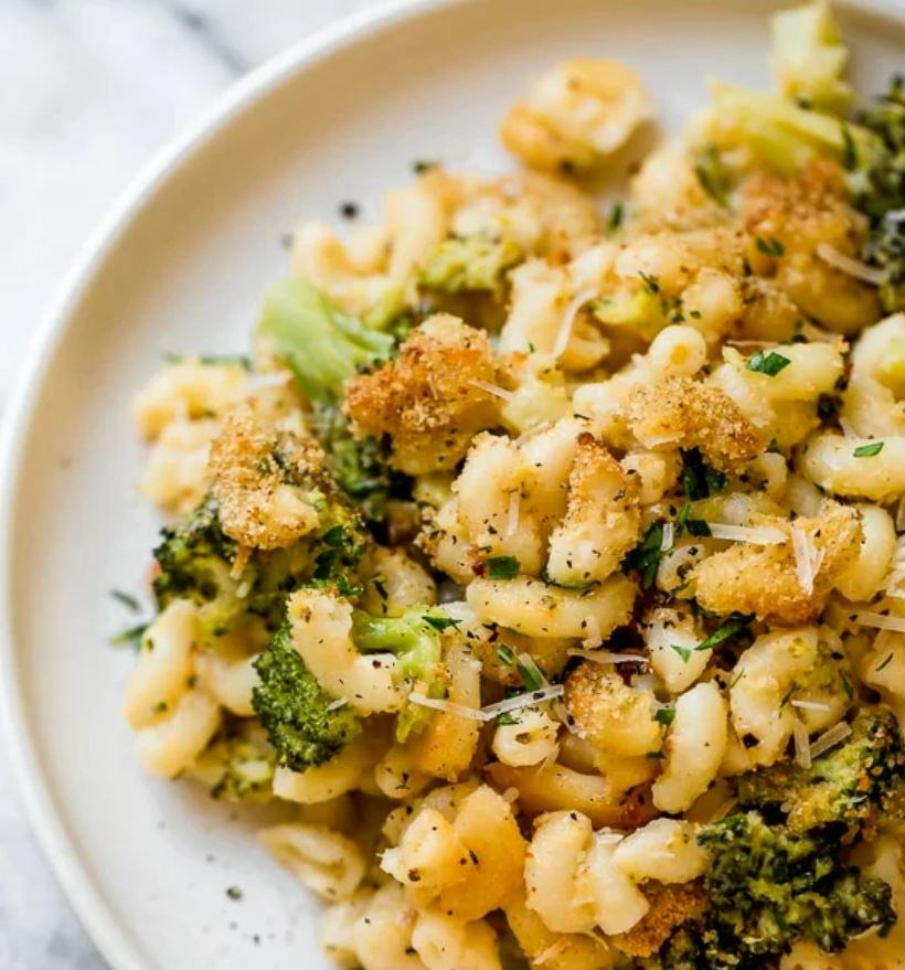 Recipe of the Month Baked Broccoli Mac and Cheese » Aultman