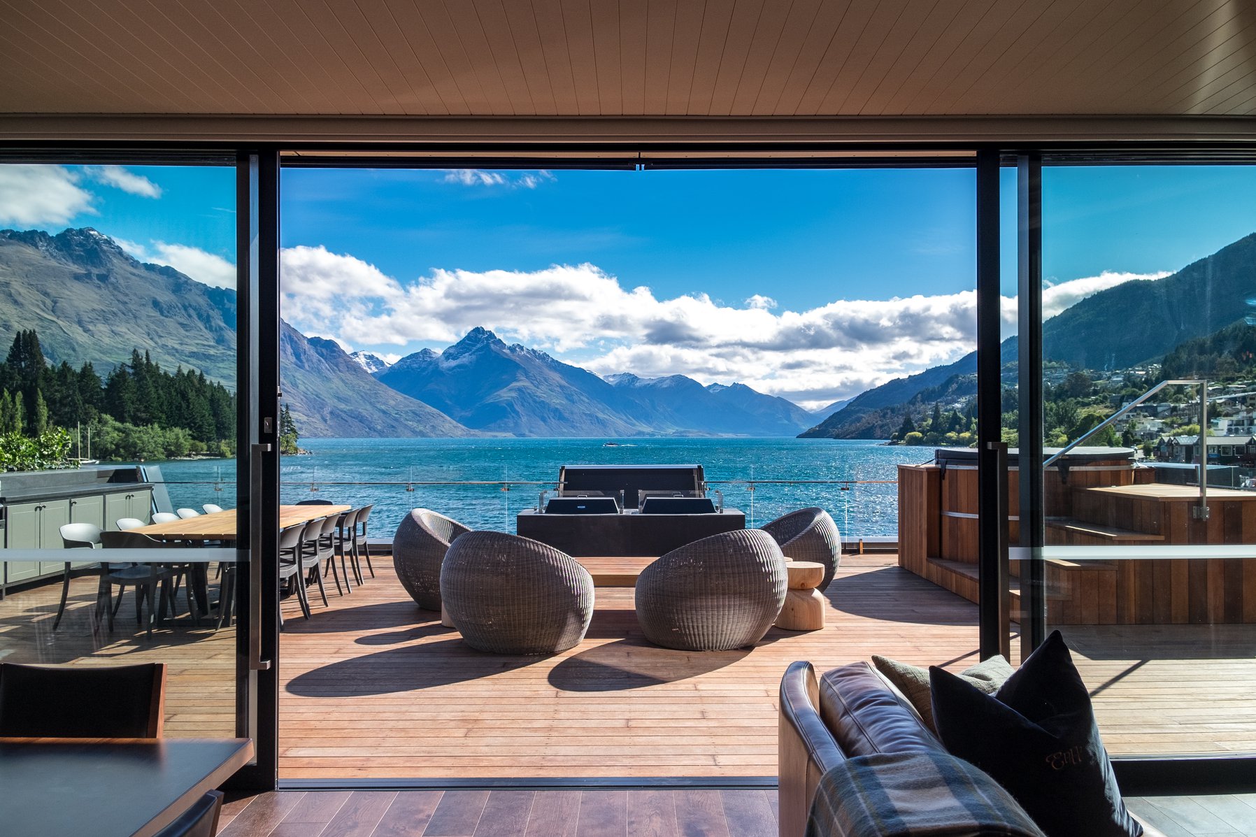10 Best Hotels and Resorts in New Zealand To Book Using Points [2021]