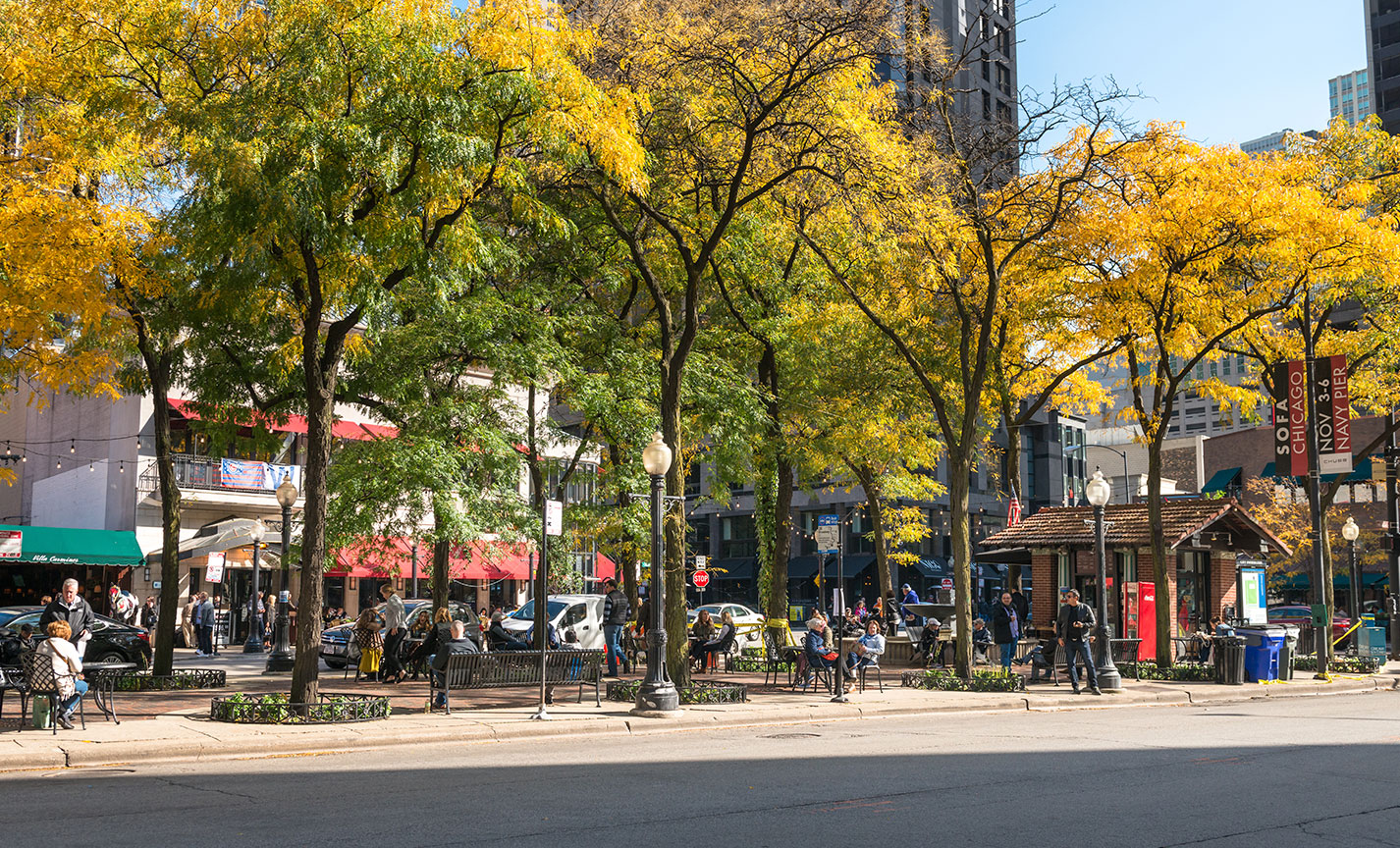 Aurélien Chicago Apartments Gold Coast Map & Attractions