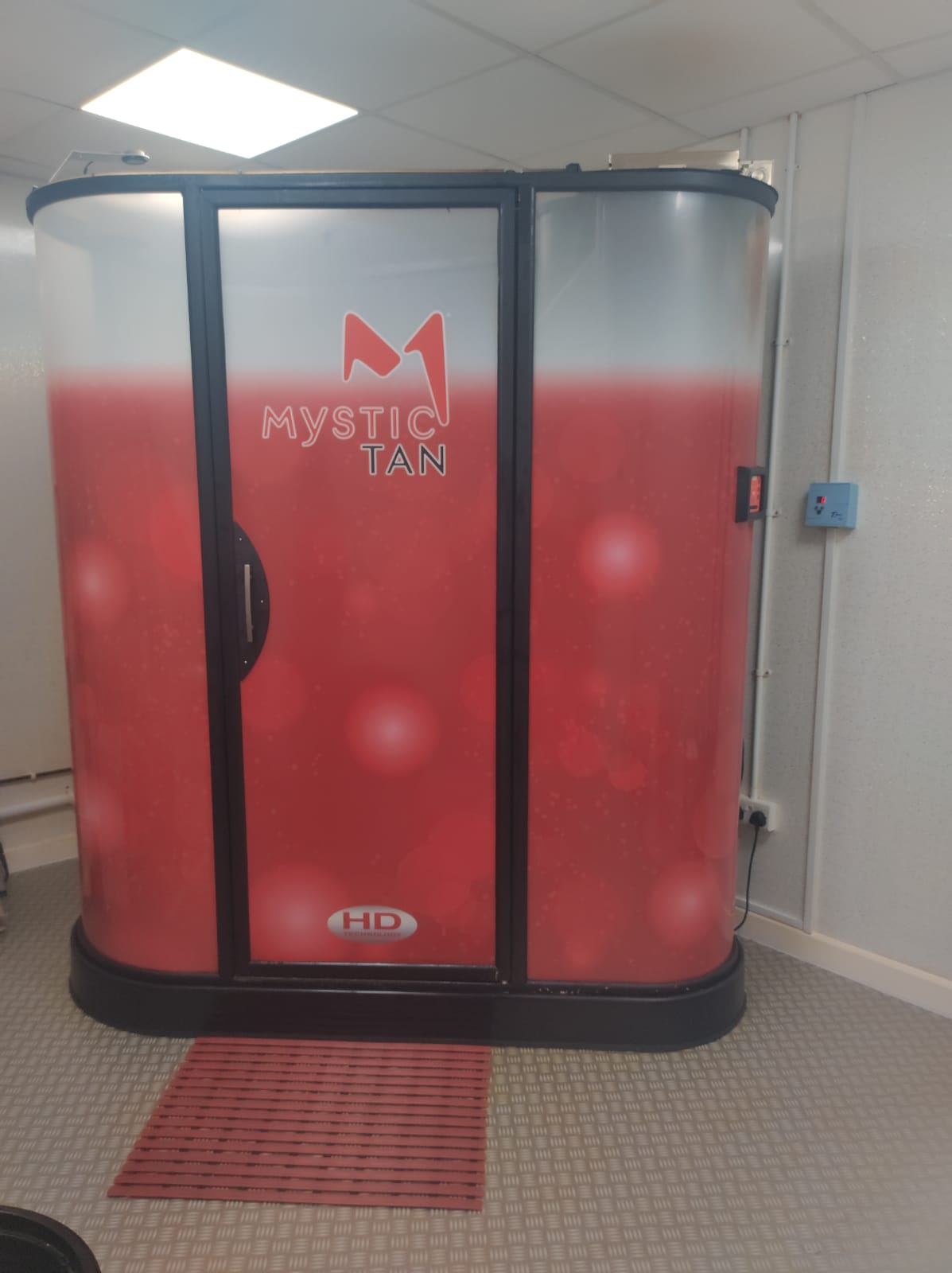 Gallery in Barnstaple Aurora Tans Ltd