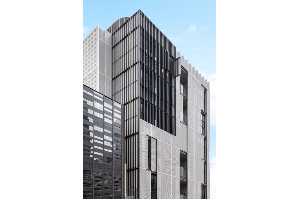 Precast Concrete Commercial Project 72 River