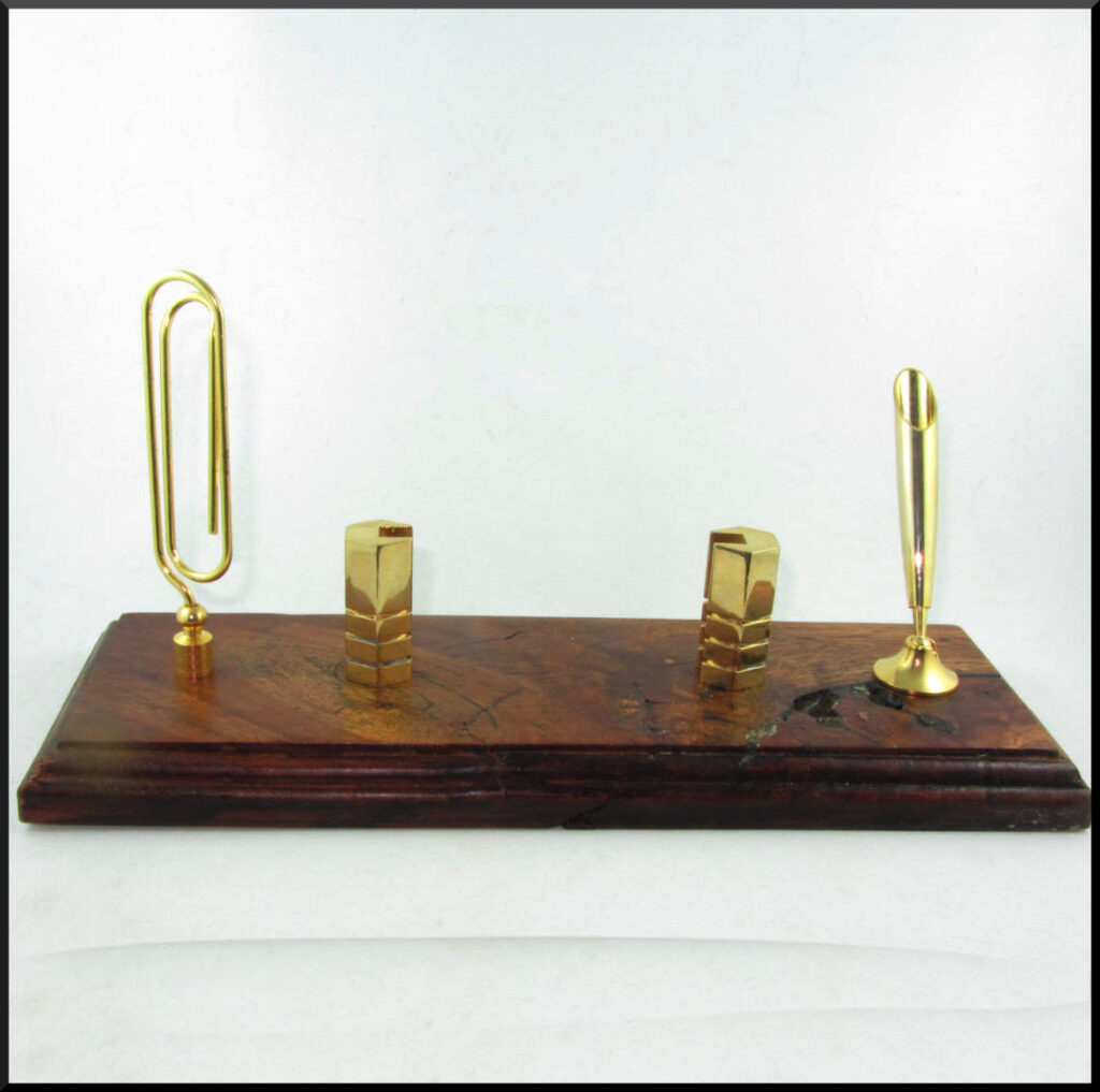 Handcrafted Desktop Accessory Holder Aussiepens "n" things