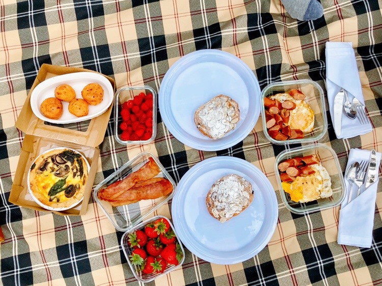 Here's How To Have A Perfect Stay in Place Picnic Date in Austin