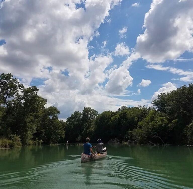 8 Beautiful Spots To Go Kayaking in Austin Or Near The ATX